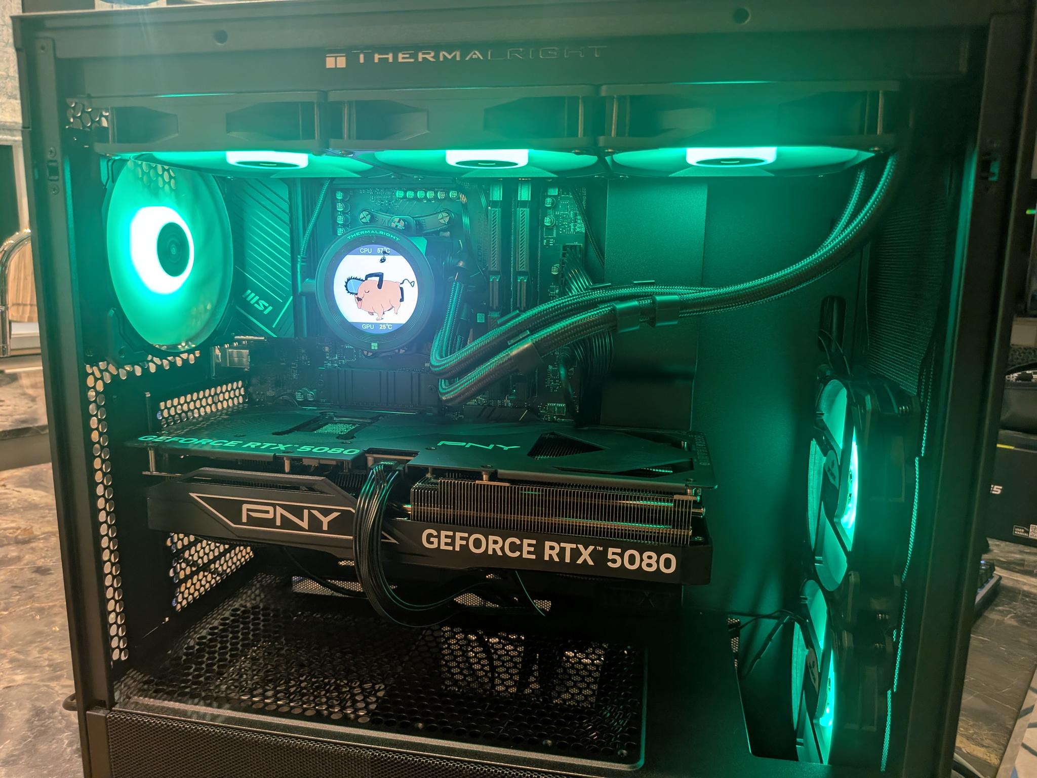 4K Powerhouse - RTX 5080, Ryzen 7 7800X3D, 32 GB DDR5, 2 TB, Liquid Cooled, RGB