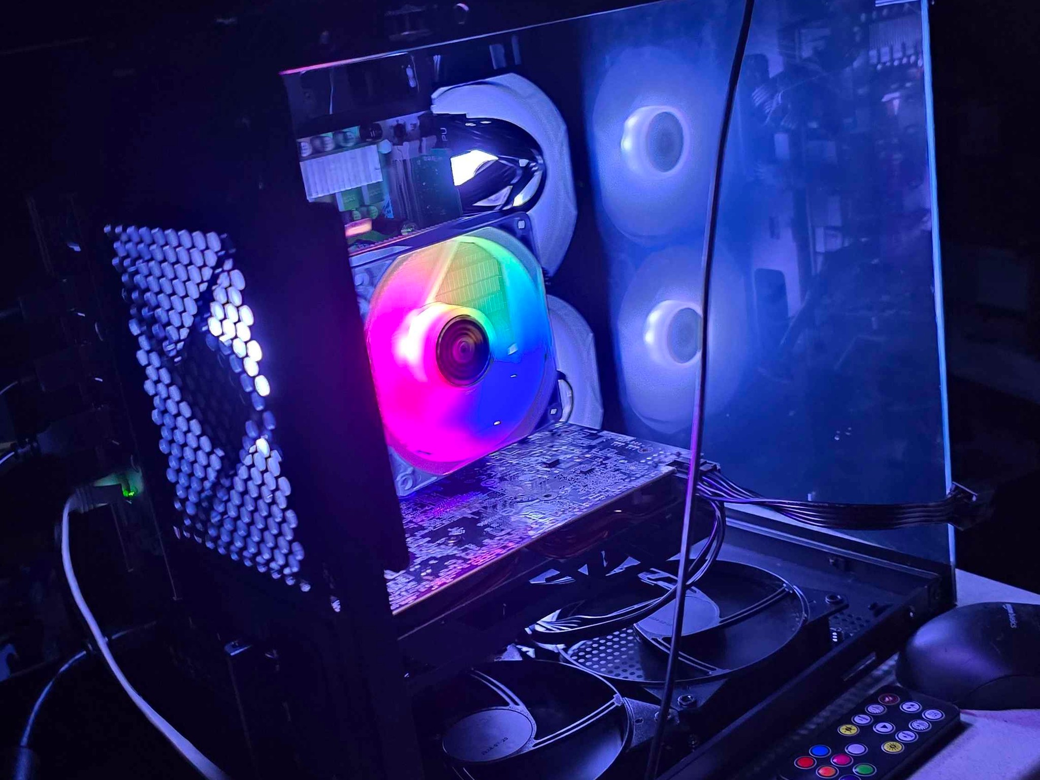 Rx 570 | i7-5820k | 1080p gaming PC