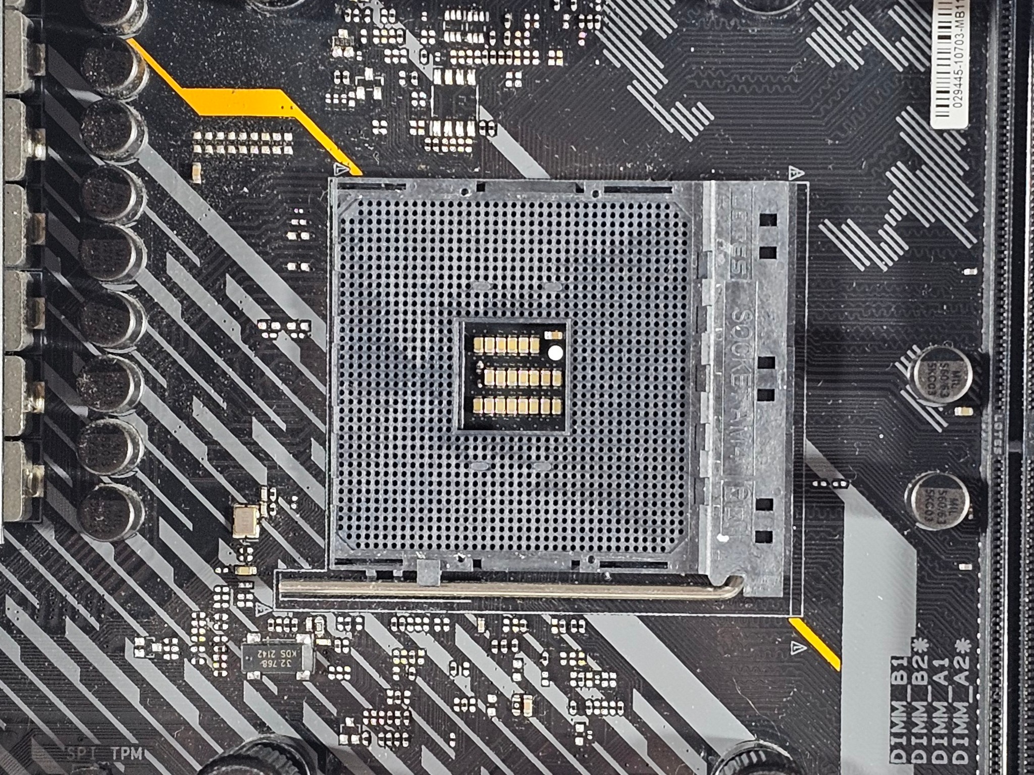 ASUS TUF GAMING X570-PLUS WIFI 6E DDR4 AMD AM4 ATX Motherboard