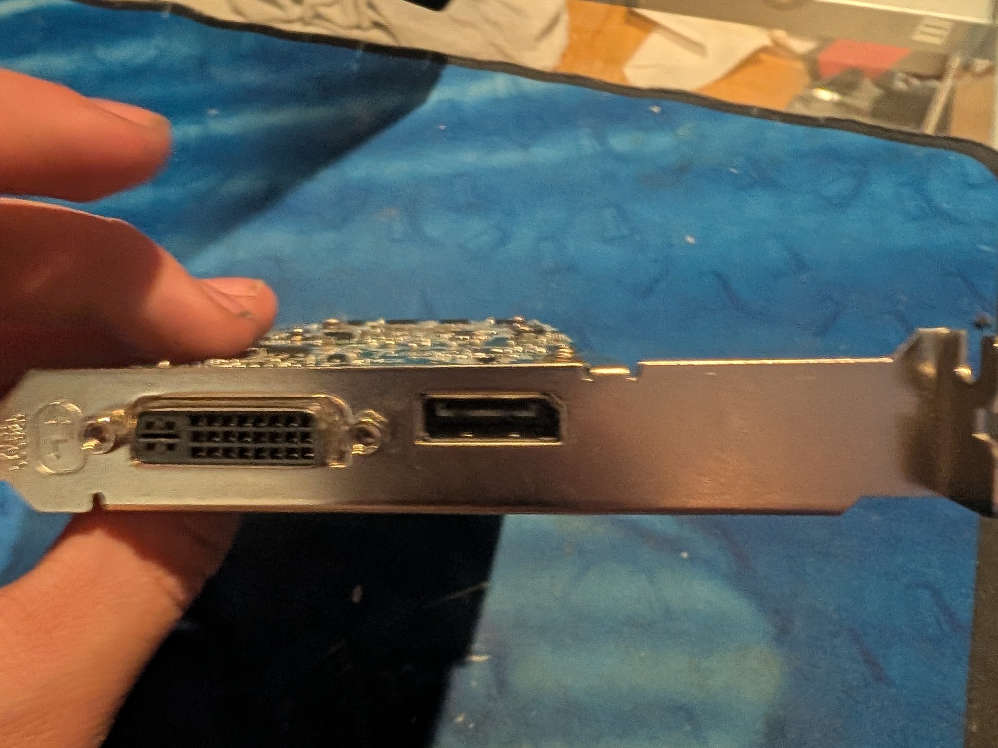 R7 350X freshly cleaned and repasted