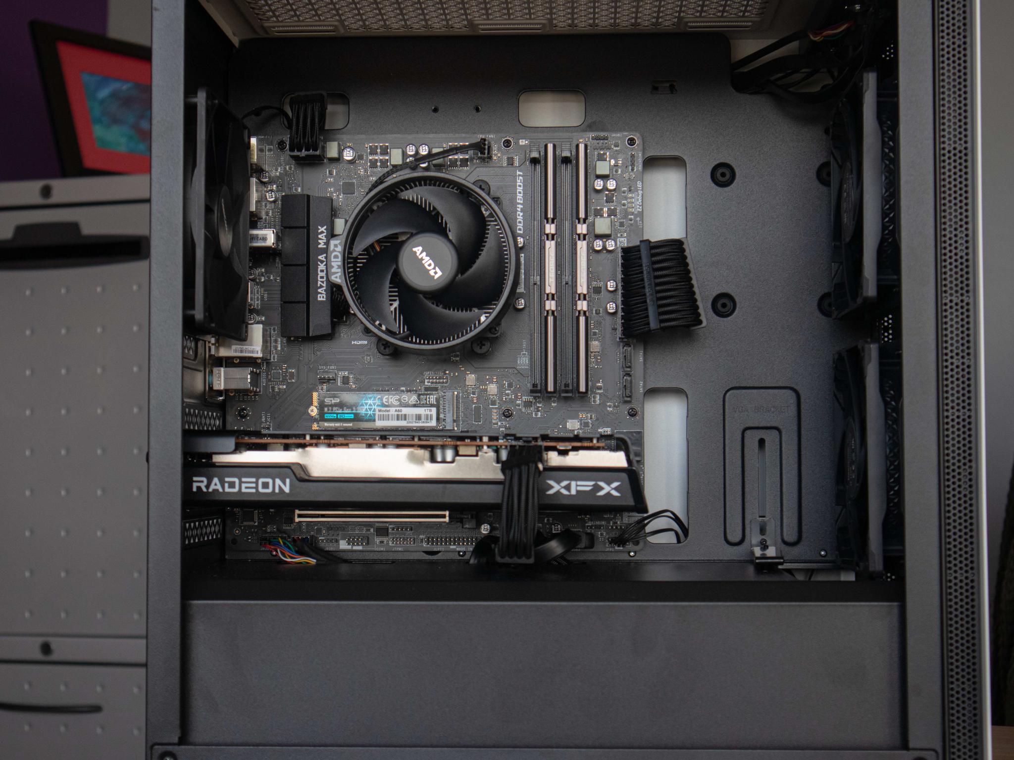 Ryzen 5 4500 / RX 6600XT Mid Range PC Build