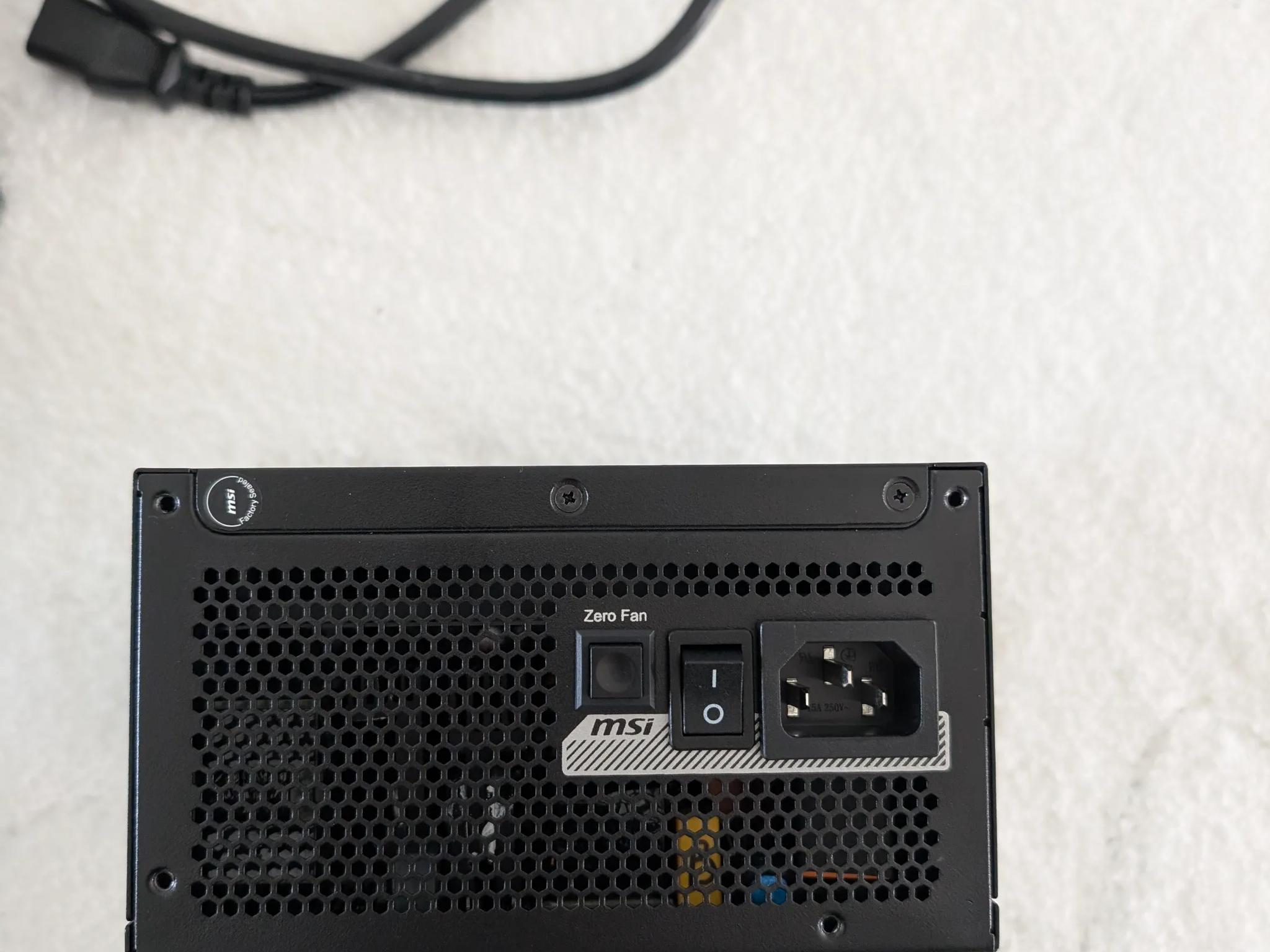 MPG A1000GS PCIE5 1000W Power Supply