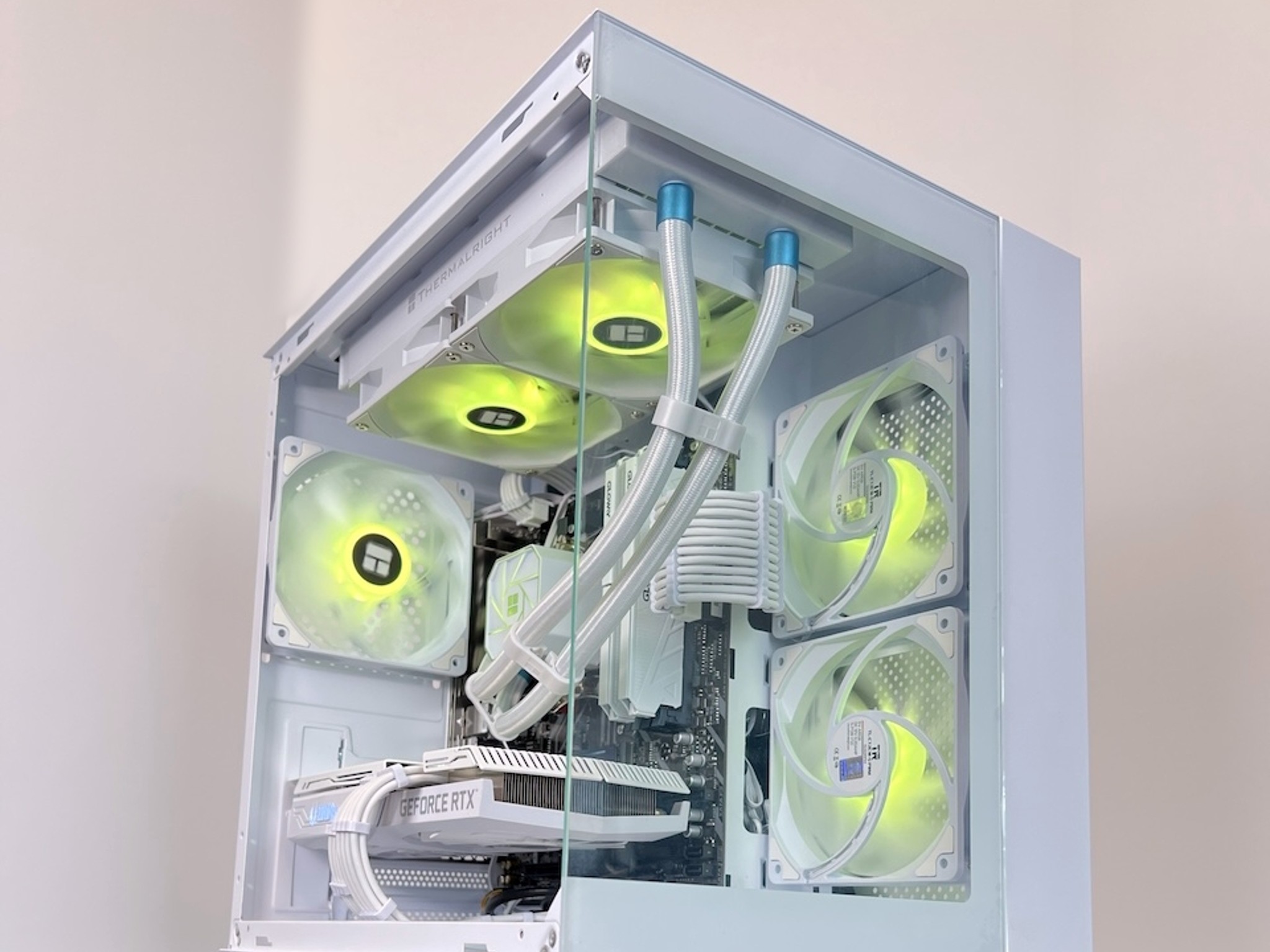 Ryzen 5 RTX 3070 32GB RAM 1TB M.2 Gaming PC