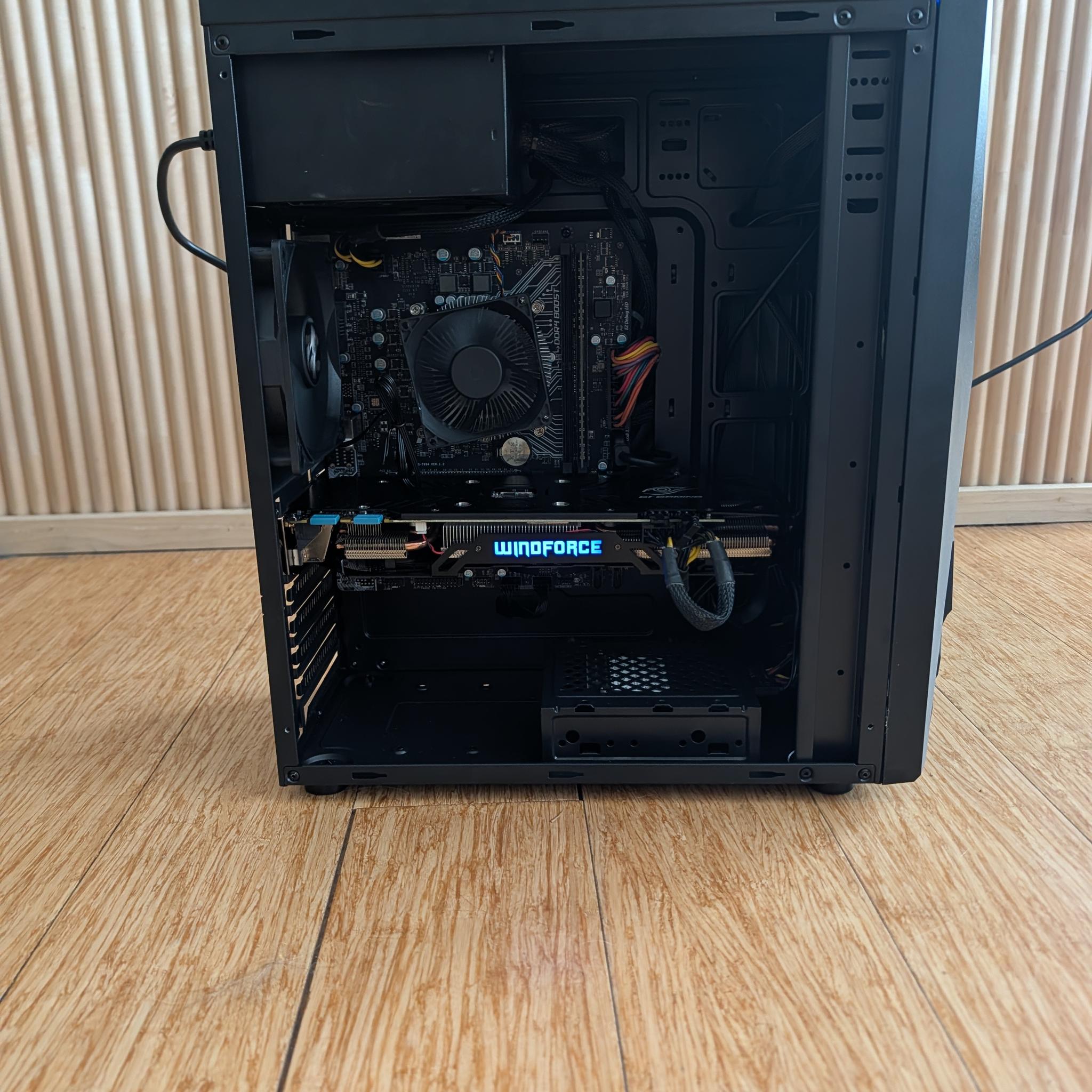 Custom Budget Gaming PC | GTX 970 | I5 7400 | 16GB | 256GB |