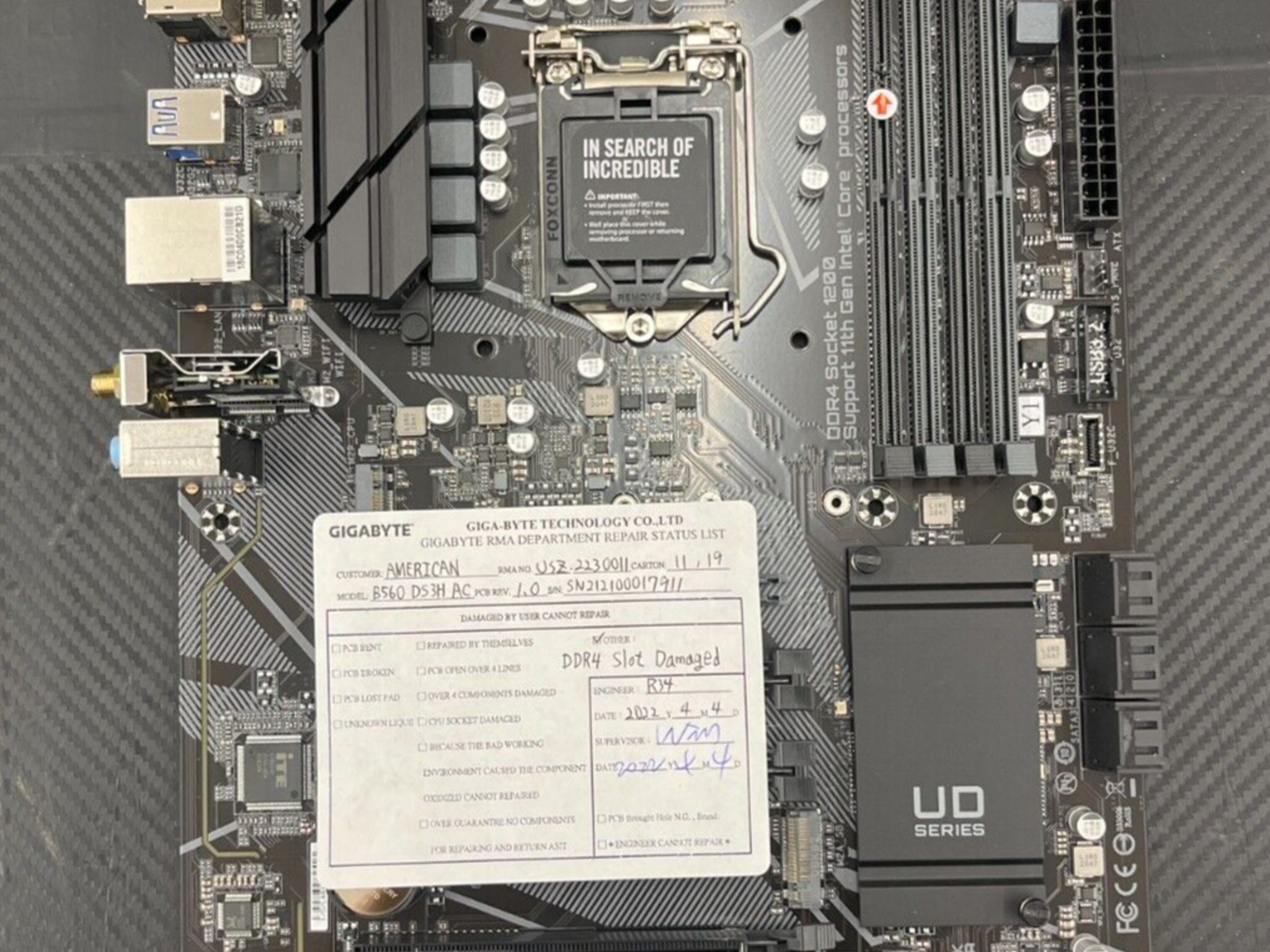 READ Gigabyte Intel B560 DS3H AC Motherboard LGA 1200, SATA 6GB connecters, M.2