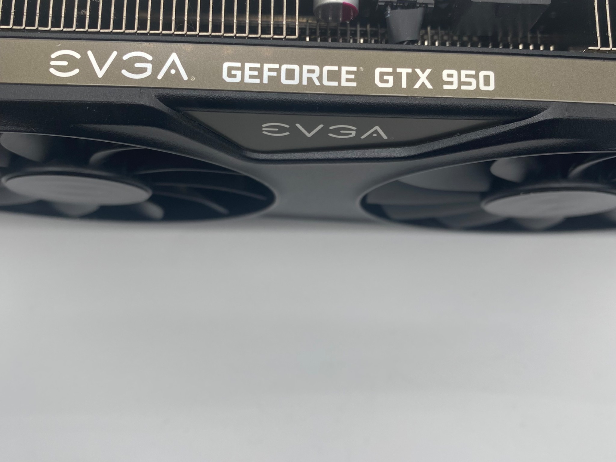 EVGA GEFORCE GTX 950 sc acx 2.0 Video graphics card 2GB GDDR5