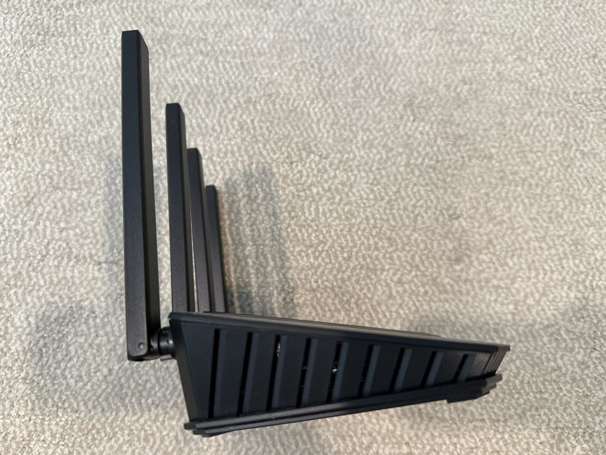 ASUS - RT-BE3600 Dual-Band Wi-Fi 7 Router (Mint)