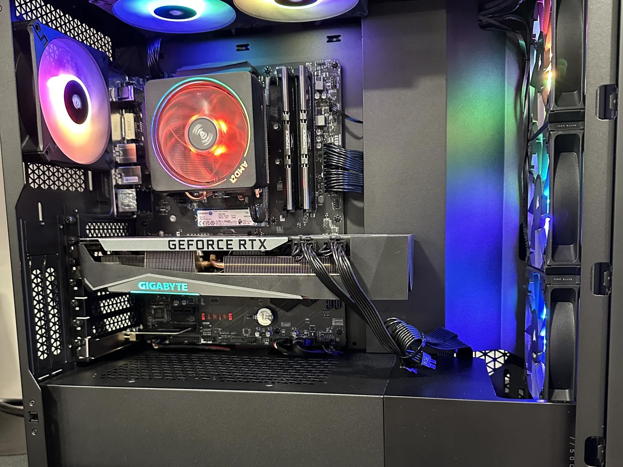 RTX 3070 Ti - Ryzen 9 3900x - 64 Gb RAM - 1 TB M.2 SSD - Custom Gaming PC