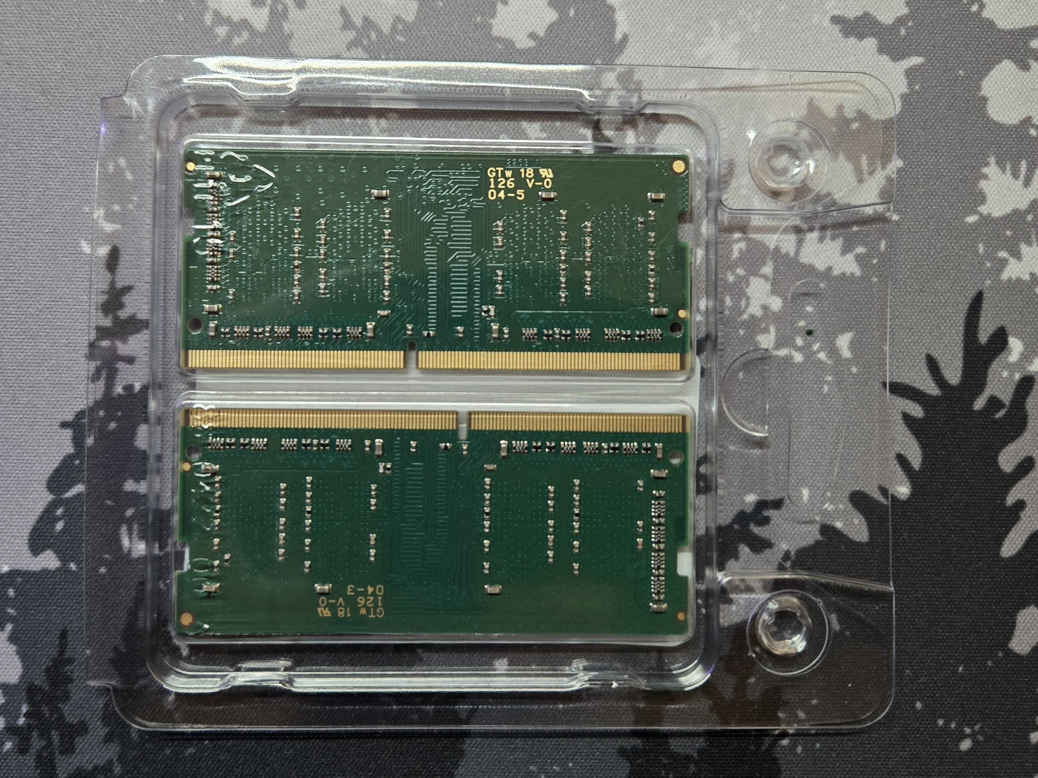 Crucial RAM Kit 16GB (2x8GB) (DDR4/3200MHz/CL22) (So-Dimm Laptop)