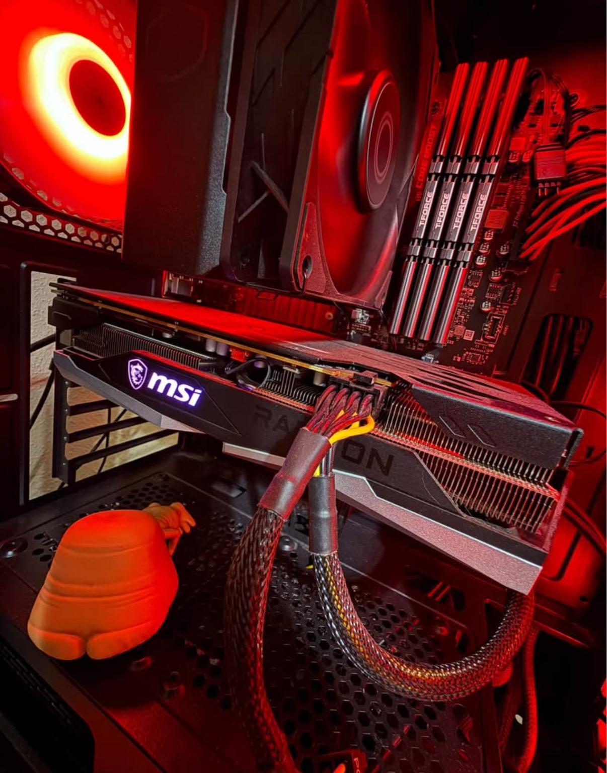MSI GAMING X Radeon RX 6650 XT - Image 2