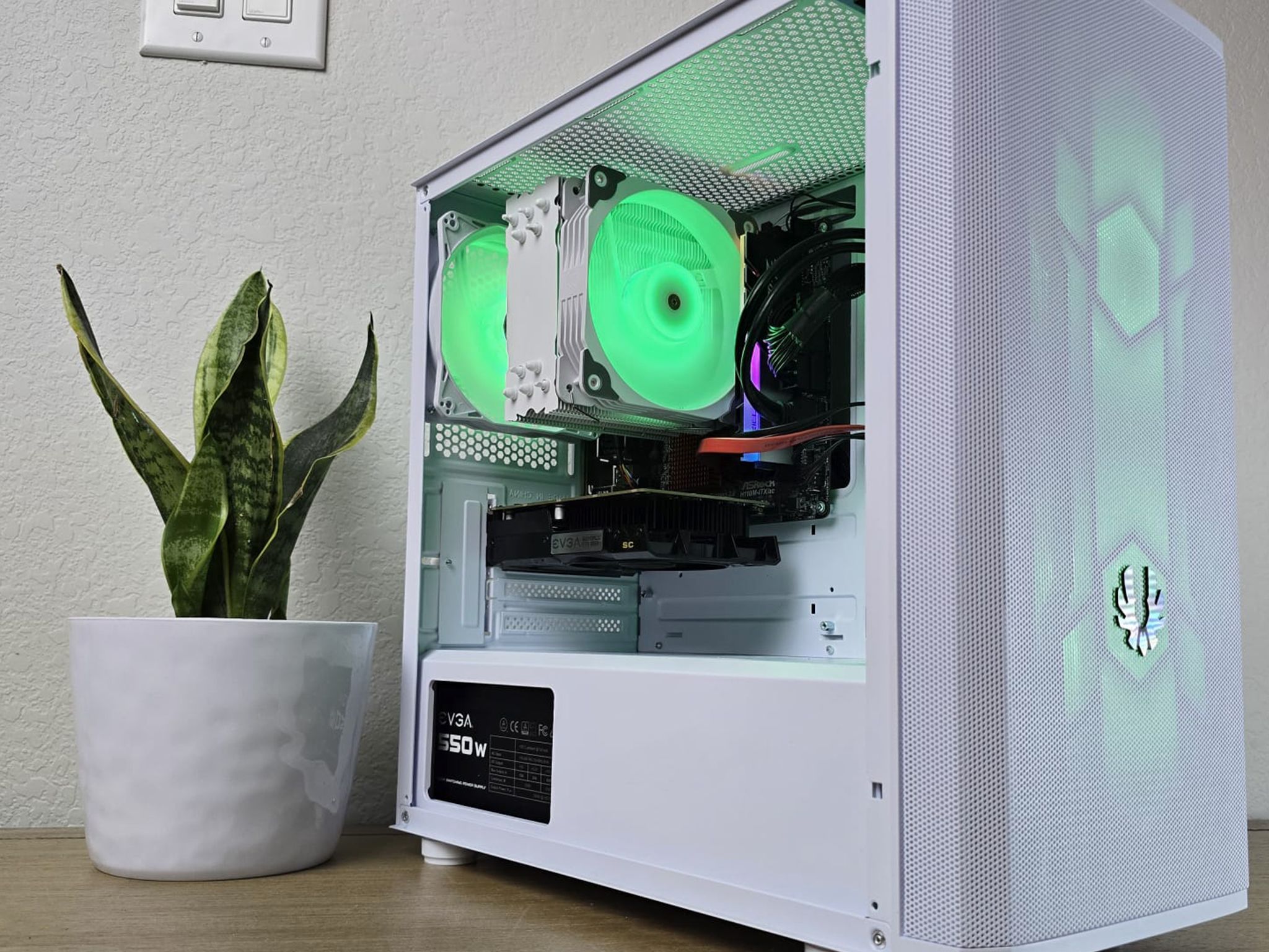 GTX 1050Ti | i5 6600k | 16GB DDR4 RAM | 1TB SSD | 1TB HDD | 4 RGB Fans | White RGB Gaming PC