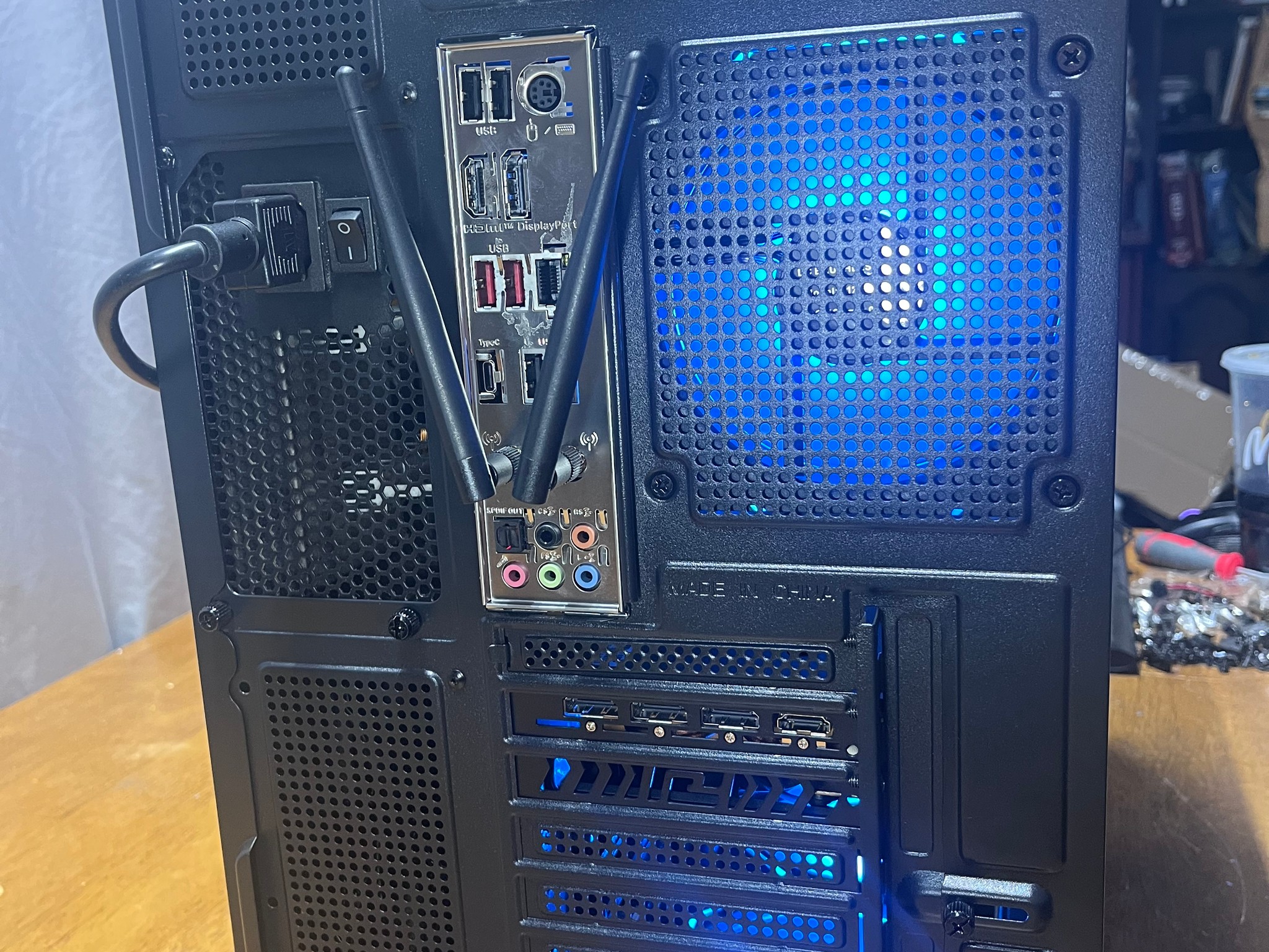 RX 7700 XT | i5 14400F | 16GB RAM | 1TB SSD | Gaming PC