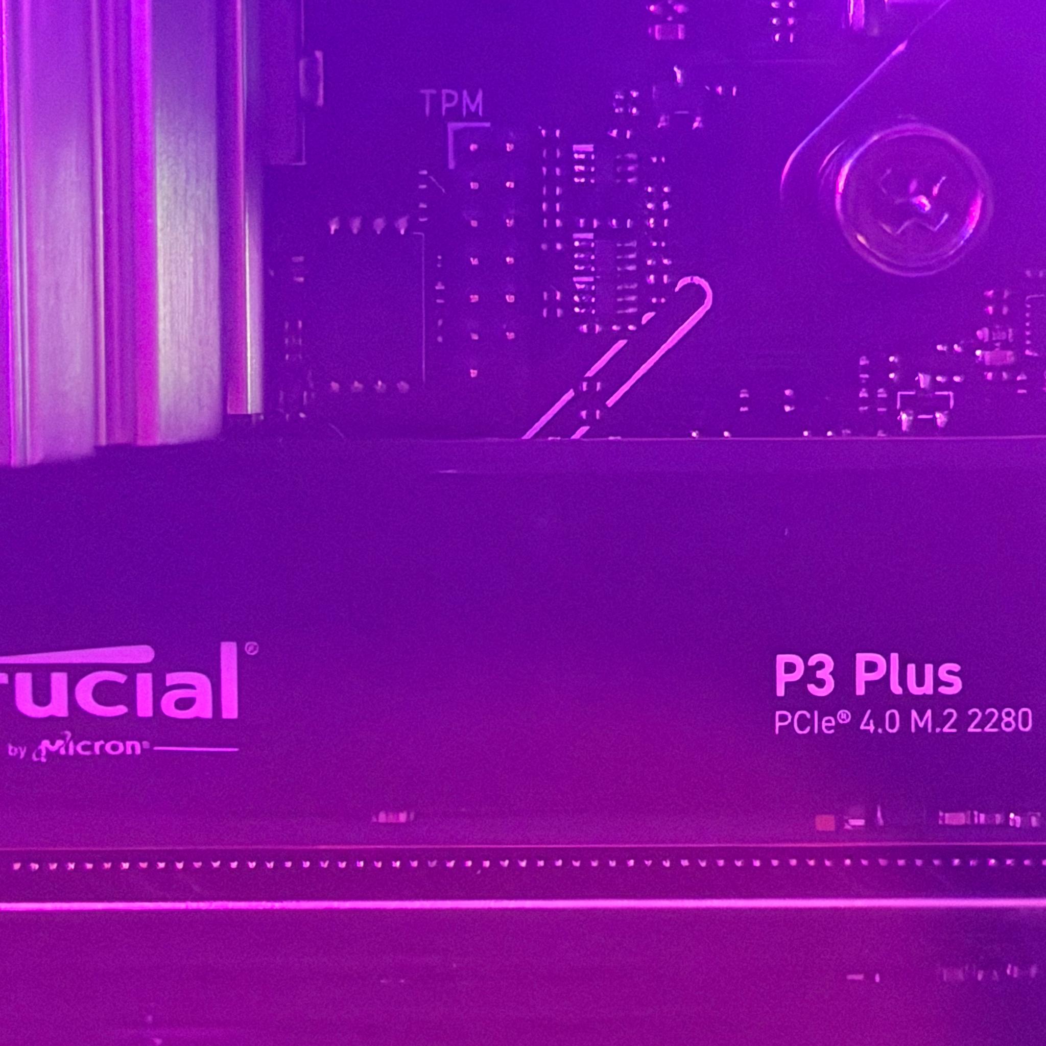 GeForce RTX 5080 IBUYPOWER PC - Ryzen 9 7900X, 32GB RAM, 2TB NVMe SSD