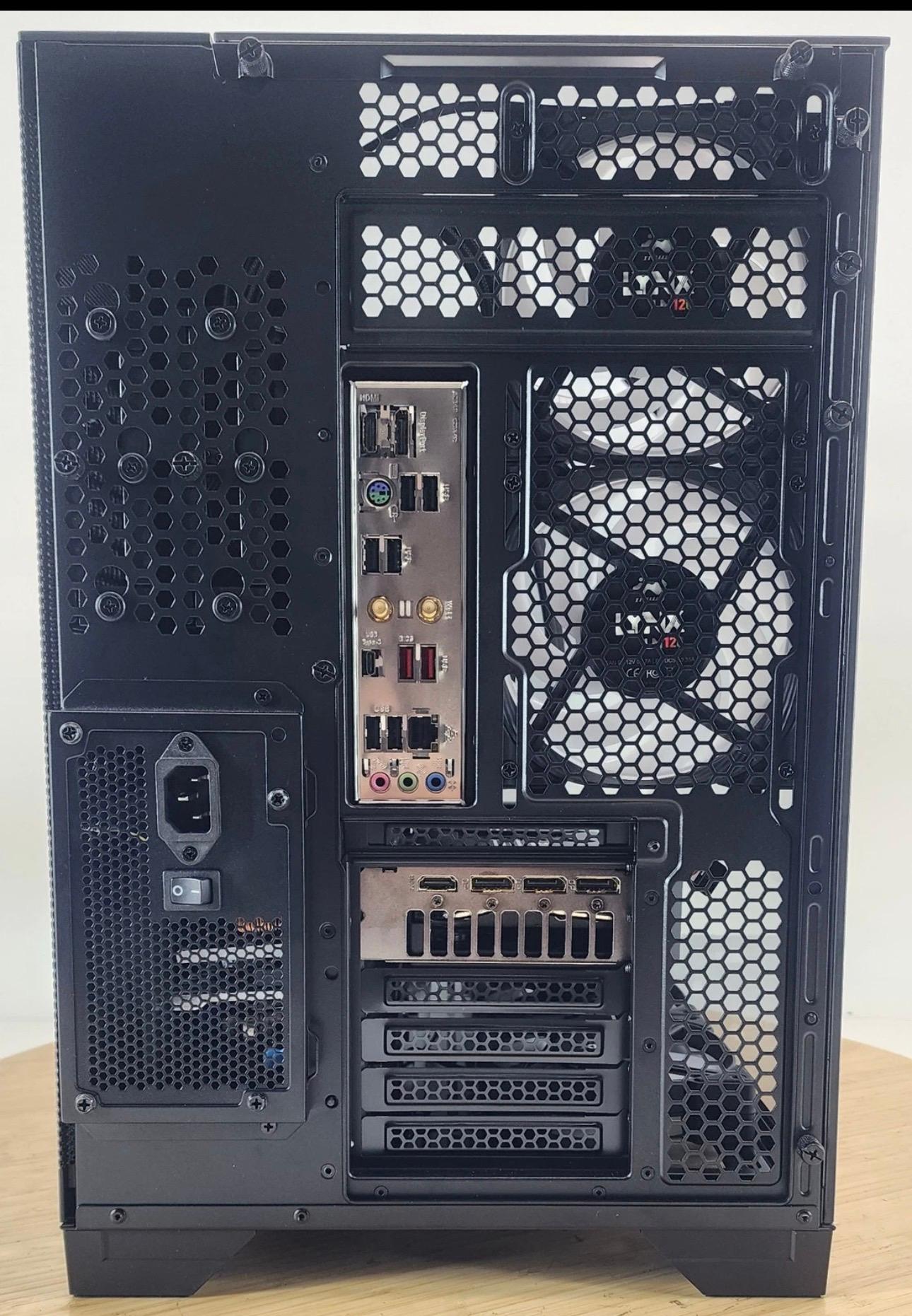 Custom Ryzen 9700x | Gigabyte 5070 TI