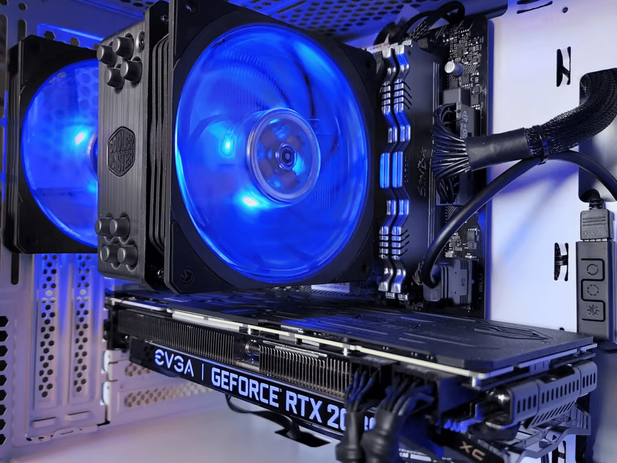 EVGA GeForce RTX 2080 // AMD Ryzen 5 3600 // Levin 16GB 3600MHz
