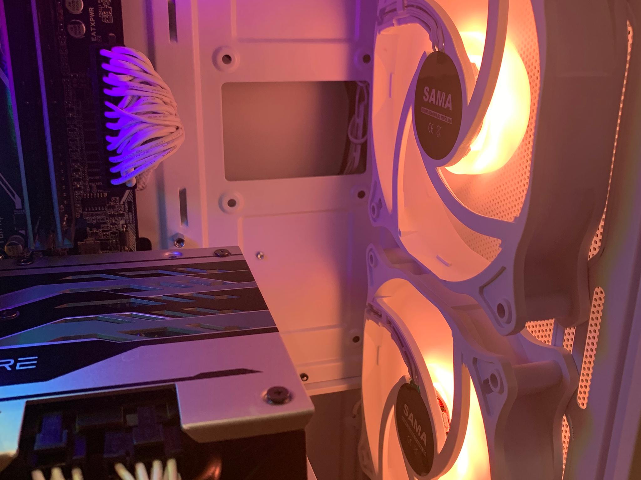 RX 580 8GB RYZEN 5 1600X FORTNITE READY WHITE CUSTOM 16GB RAM 1000GB SSD ARGB LIGHTING WINDOWS 10