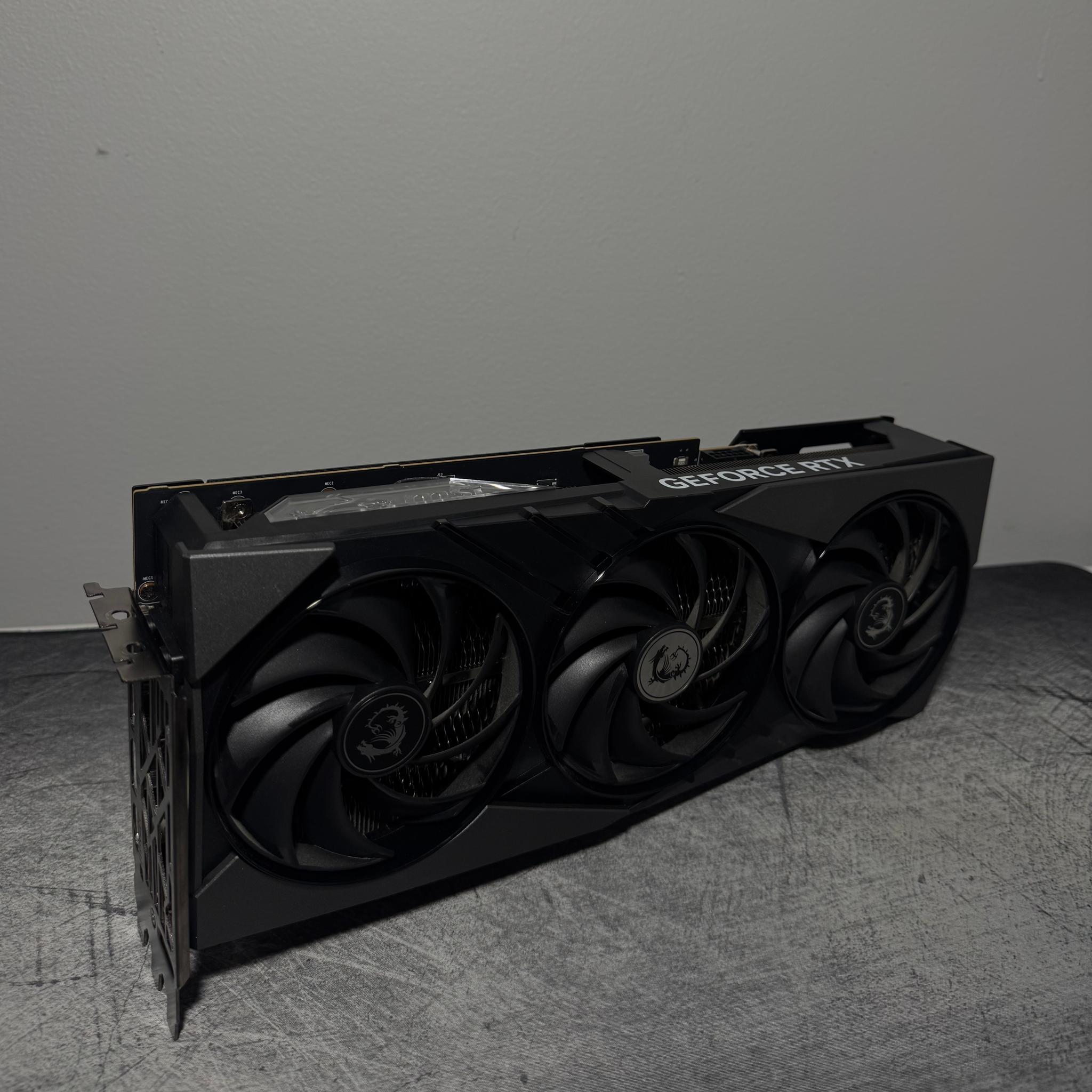 MSI GeForce RTX 4090 GAMING X SLIM 24GB