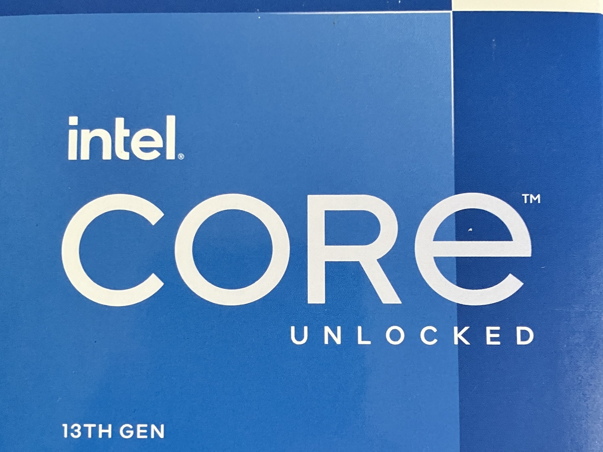Intel Core i7-13700k