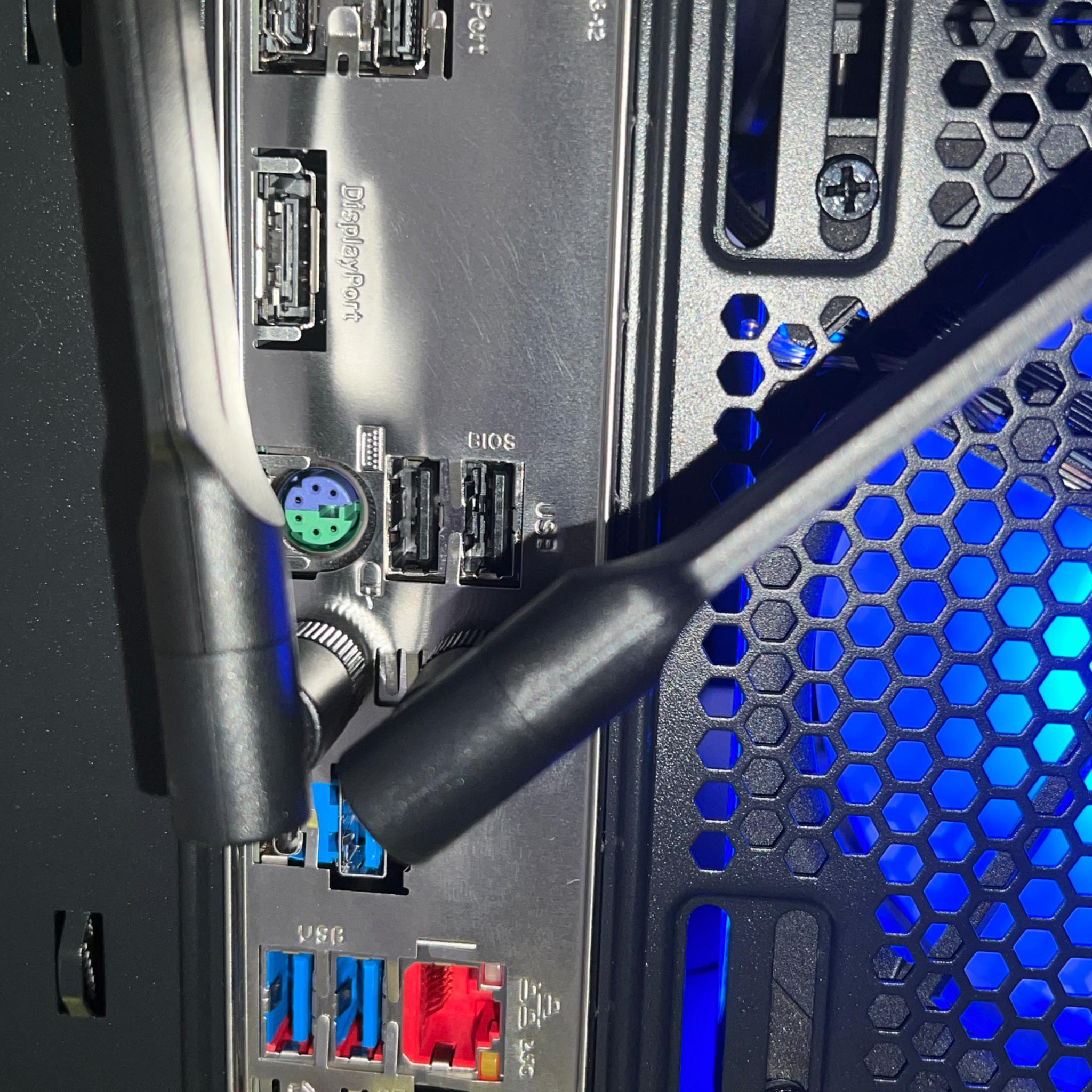 🌑DARK WEB🌑 7600x/32g ddr5/2tb Nvme/5070/850w A Tier Psu
