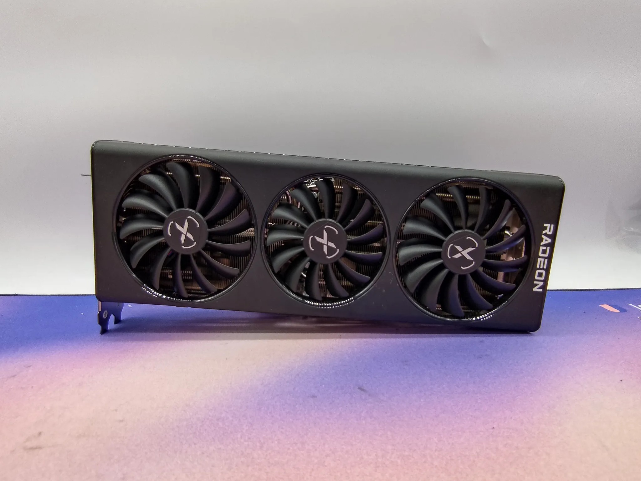 XFX Speedster SWFT319 RX 6800