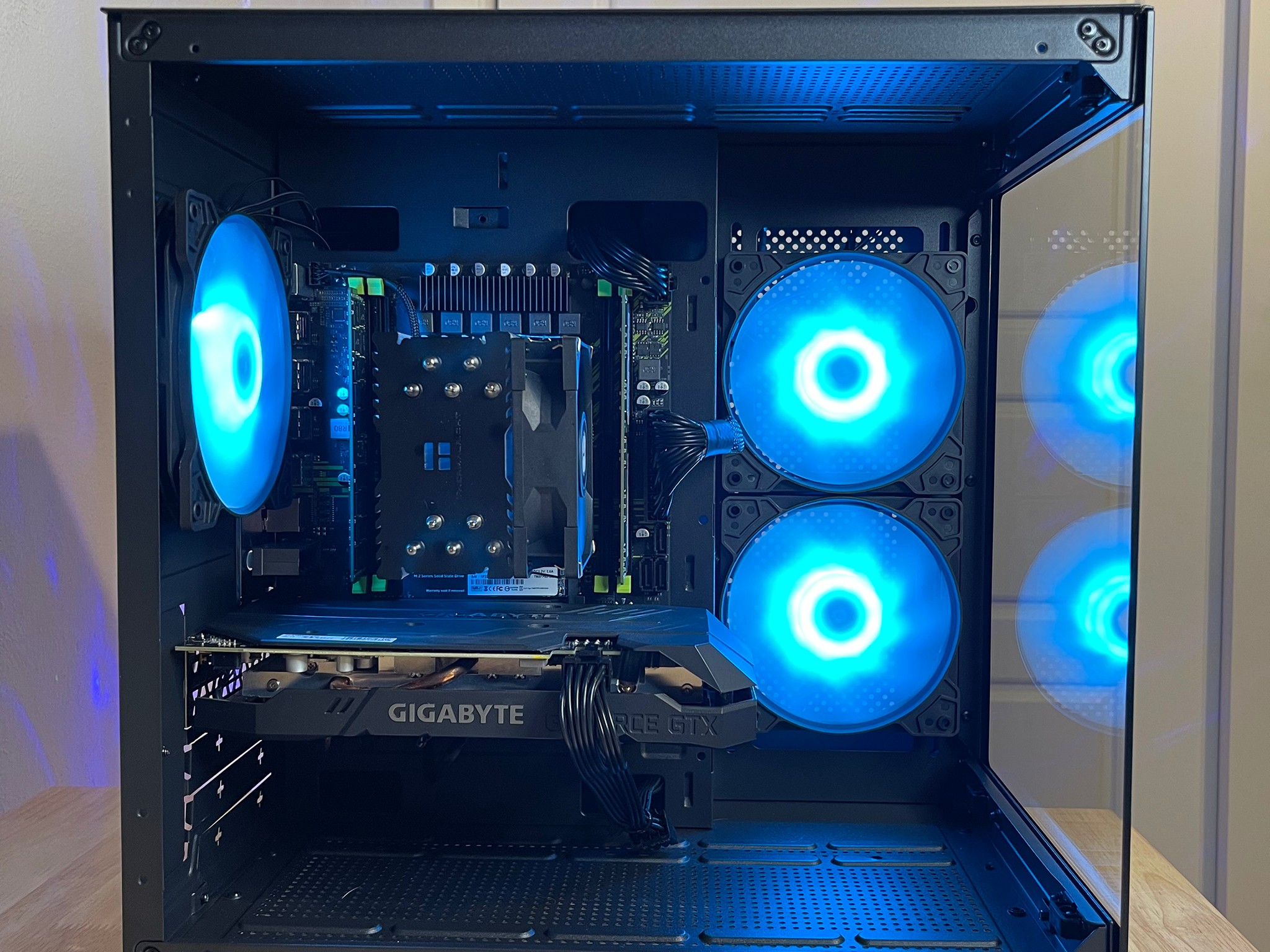 GTX 1660 Super + i7-5960X 8 Core 16 Thread + 32GB Ram