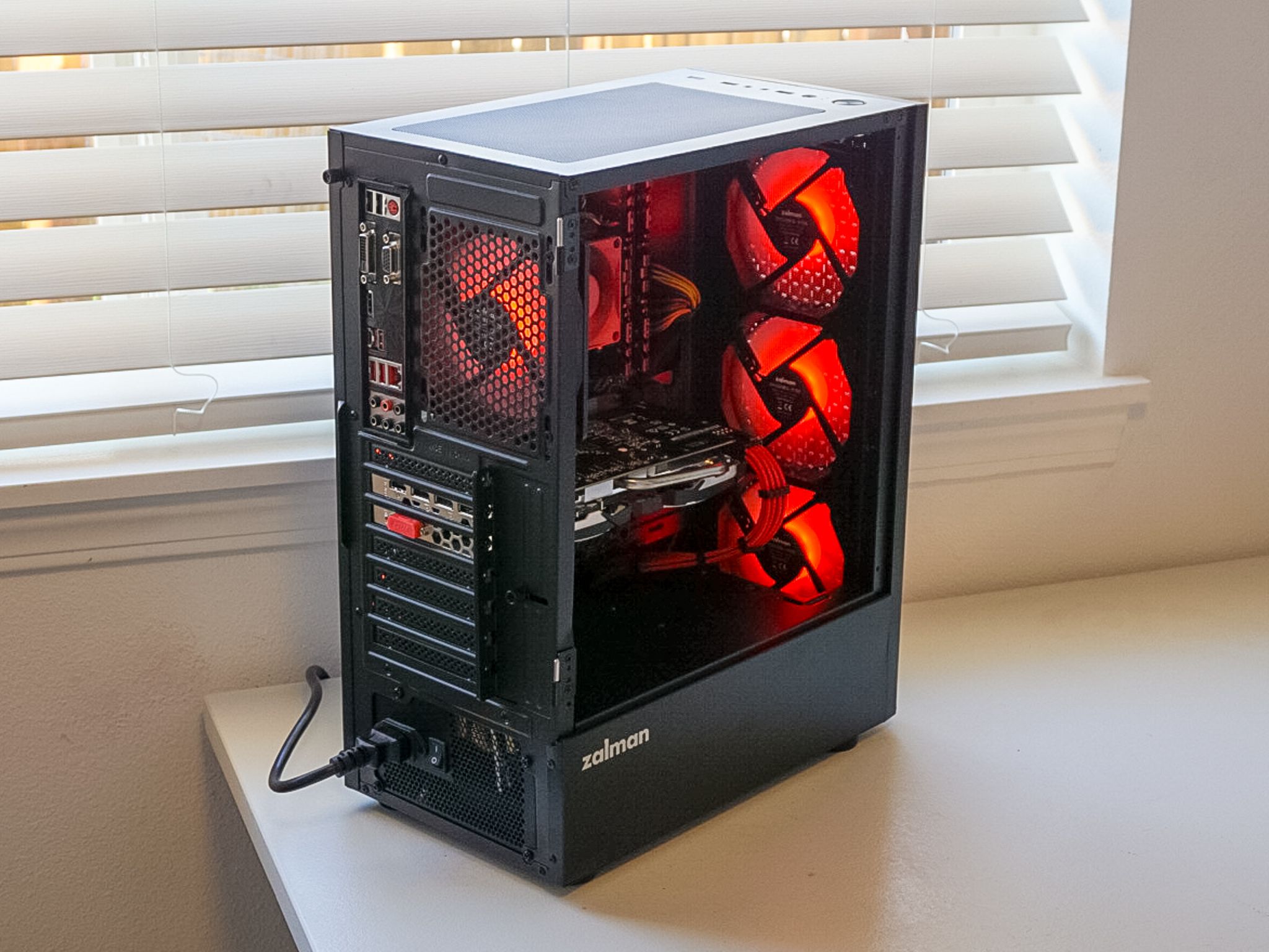 1R7 - Ryzen 5 1600 / 16GB RAM DDR4 / RX 570 / 256GB SSD - Budget PC 🚄FREE SHIPPING