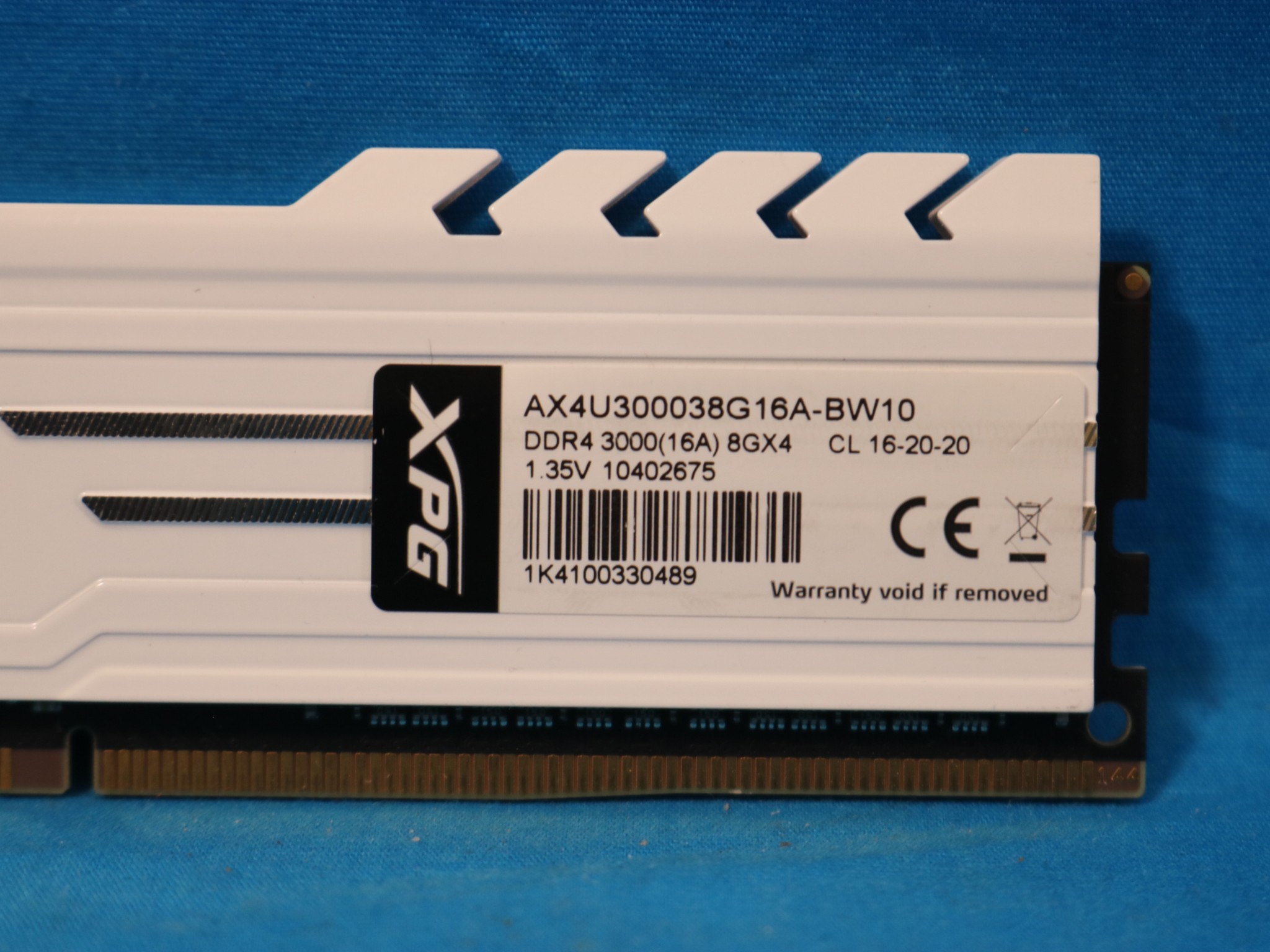 ADATA XPG Gammix D10 16GB (2x8GB) DDR4 3000MHz CL16 1.35V Desktop RAM AX4U300038G16A-BW10