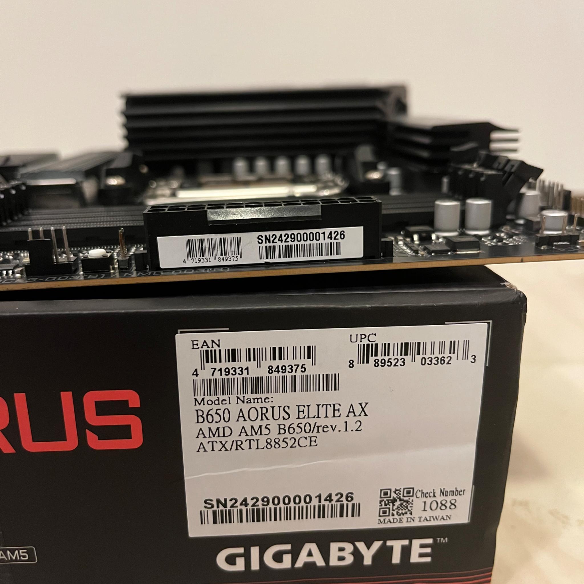 GIGABYTE B650 AORUS ELITE AX ATX AM5 (DDR5, PCIe 5.0)