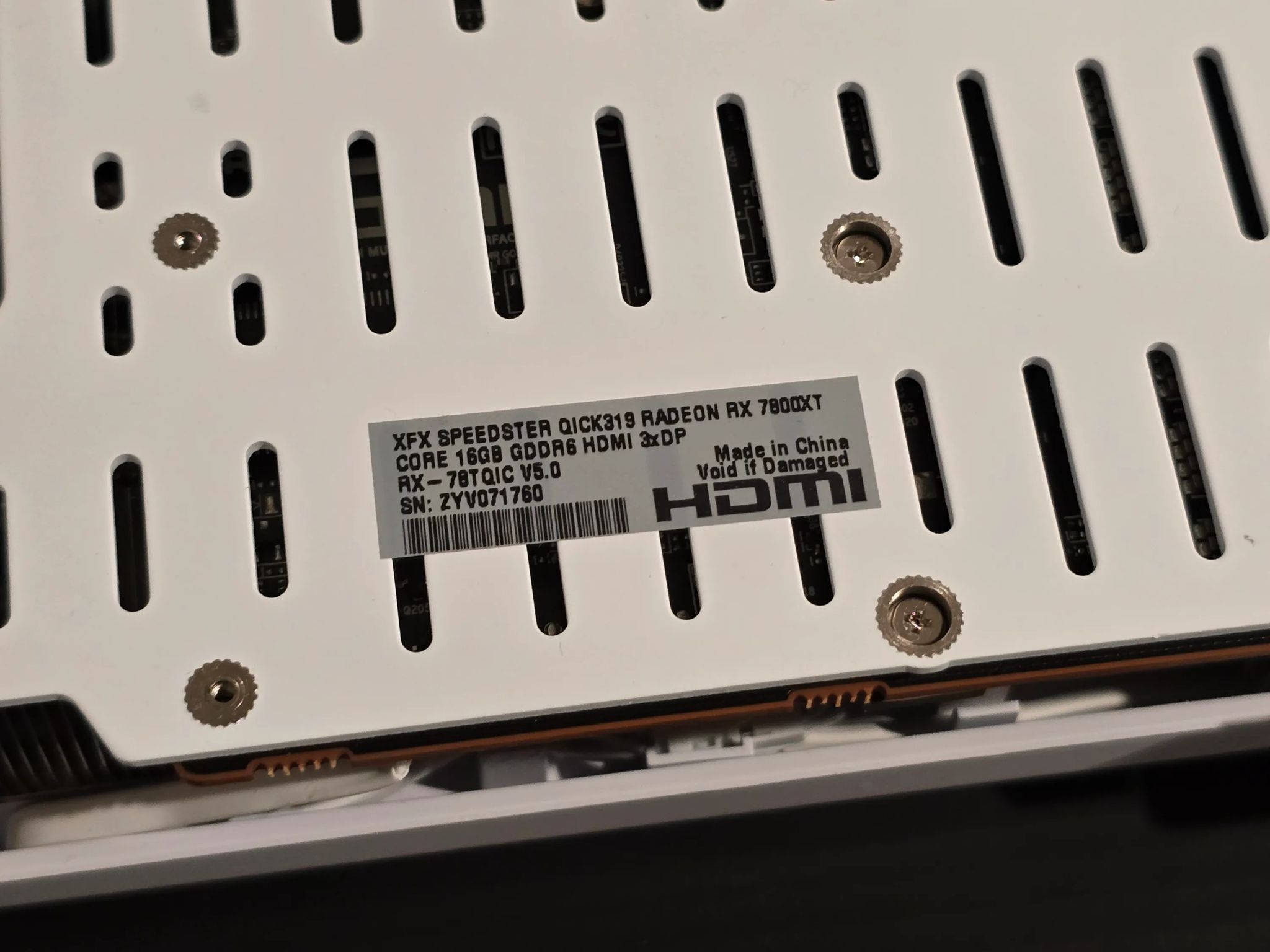 XFX Radeon RX 7800XT Quicksilver 319 White