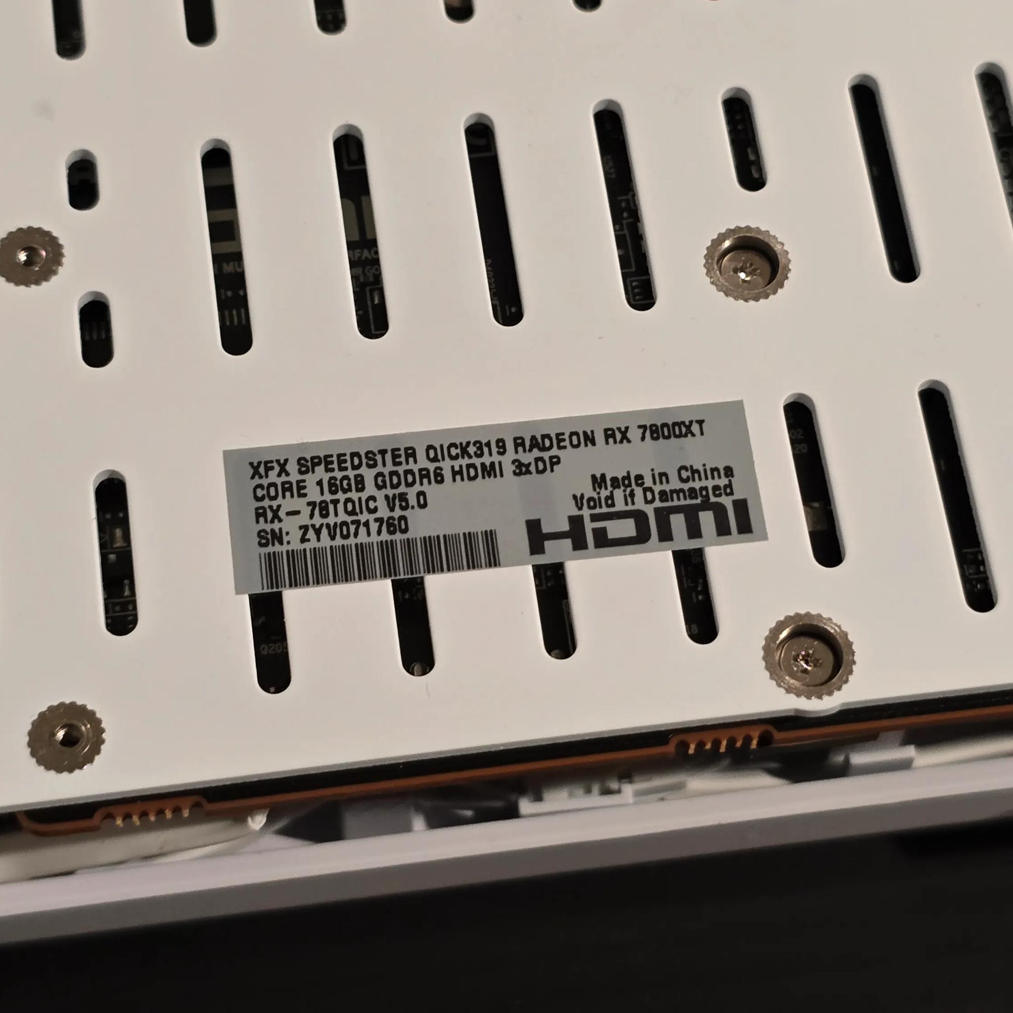 XFX Radeon RX 7800XT Quicksilver 319 White