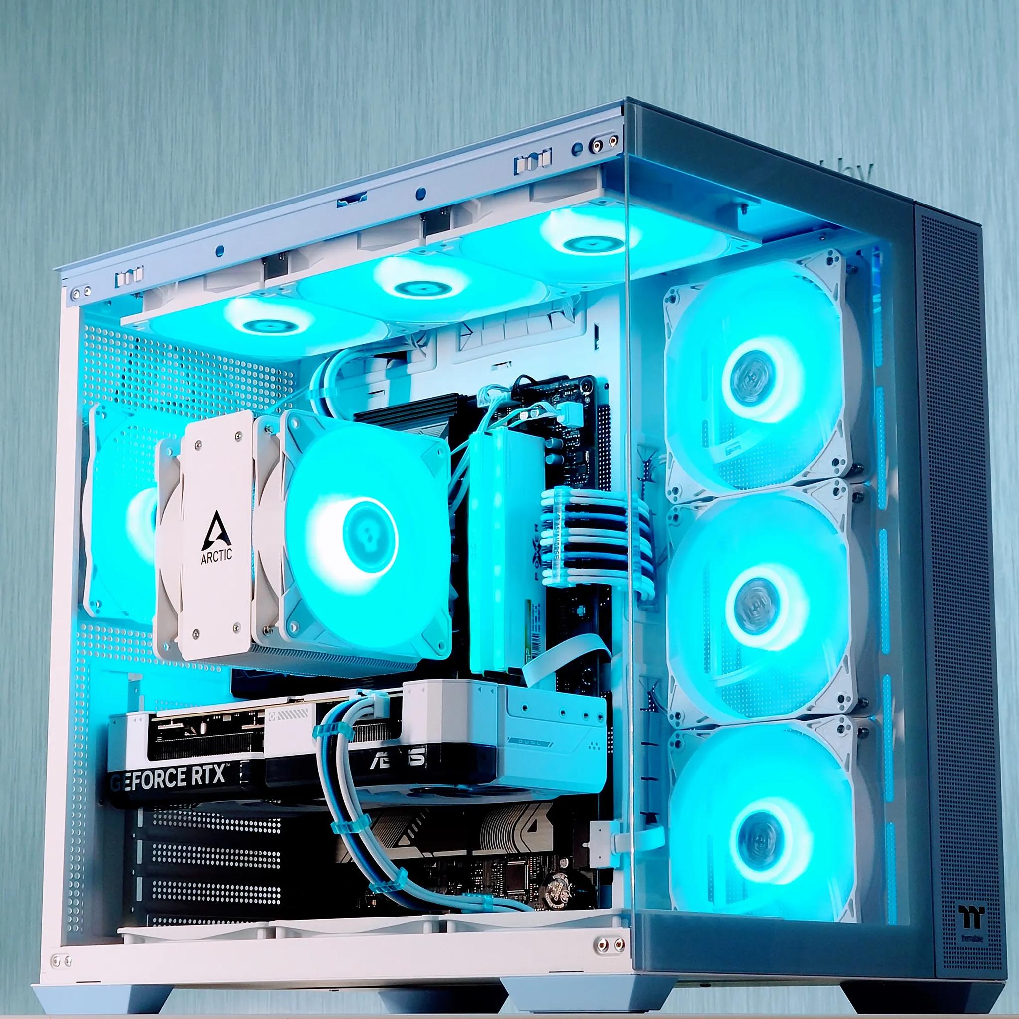🤍🩵🖤Gaming PC🔲Nvidia RTX 4070 12GB🔲AMD Ryzen 5 7500F🔲32GB DDR5🔲1TB SSD