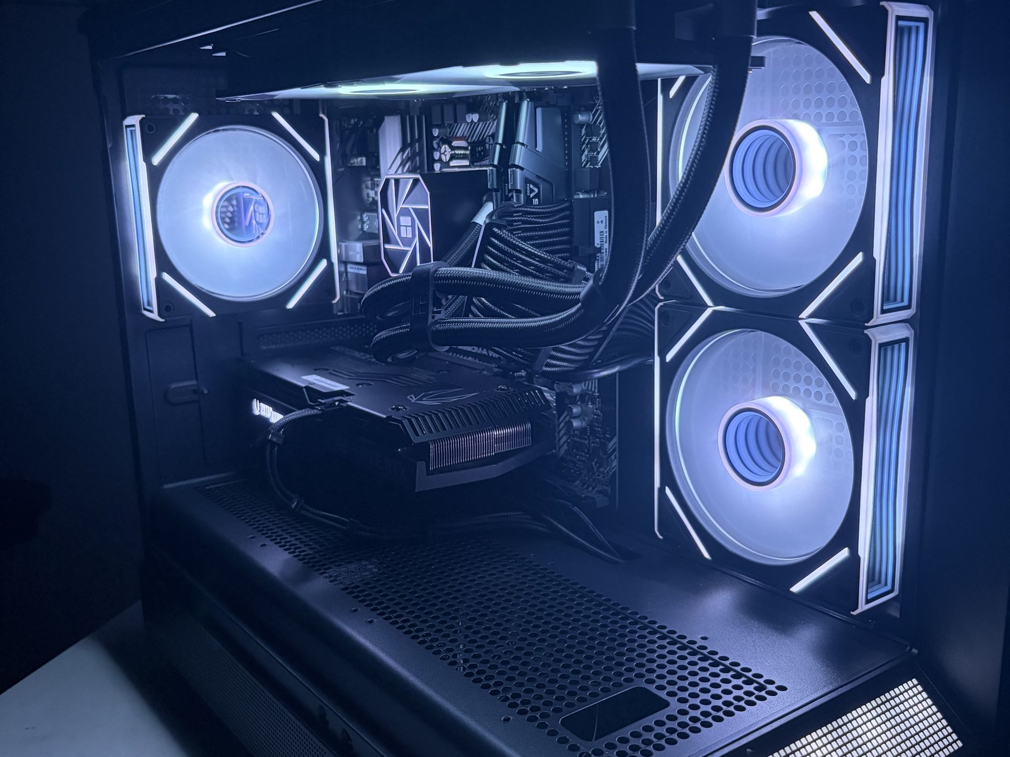 🔥 **RTX 3060 Ti GAMING PC – Ryzen 5 5500 | 16GB DDR4 3000MHz | 1.5TB | WINDOWS 11 READY** 🔥