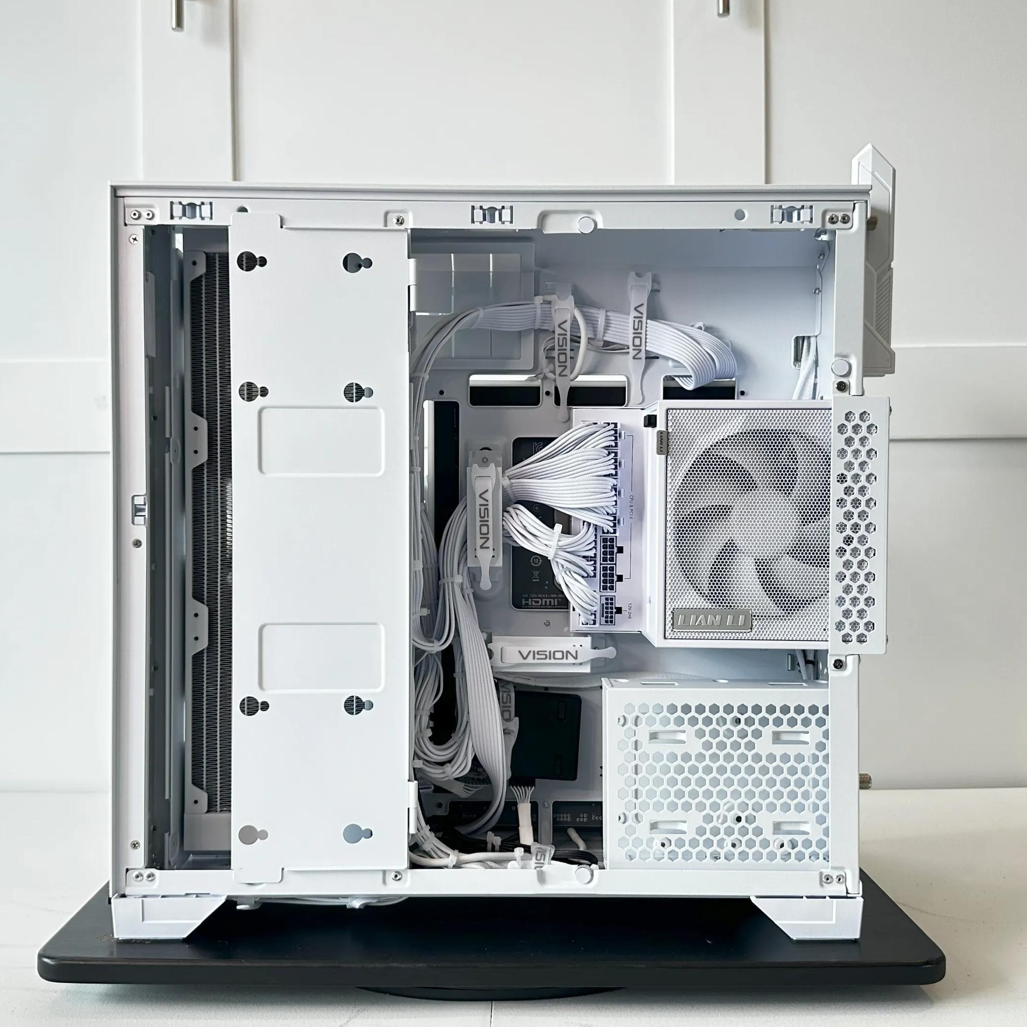💎New XFX AMD Radeon RX 9070 XT Swift White w/ AMD Ryzen 9800X3D/ 32GB RAM/ 2TB NVME 💎