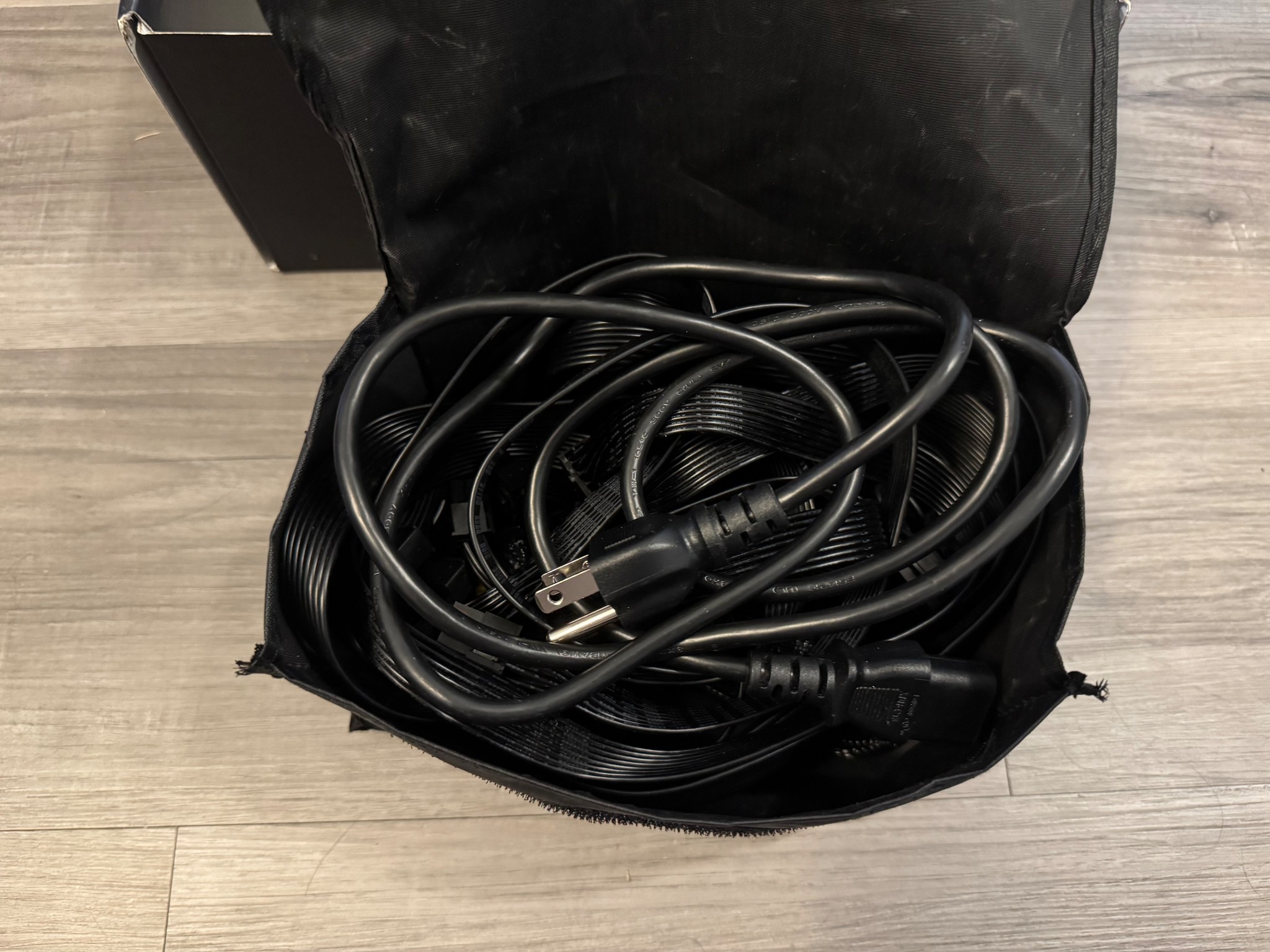 MSI A750GL PCIE5 750w Power Supply