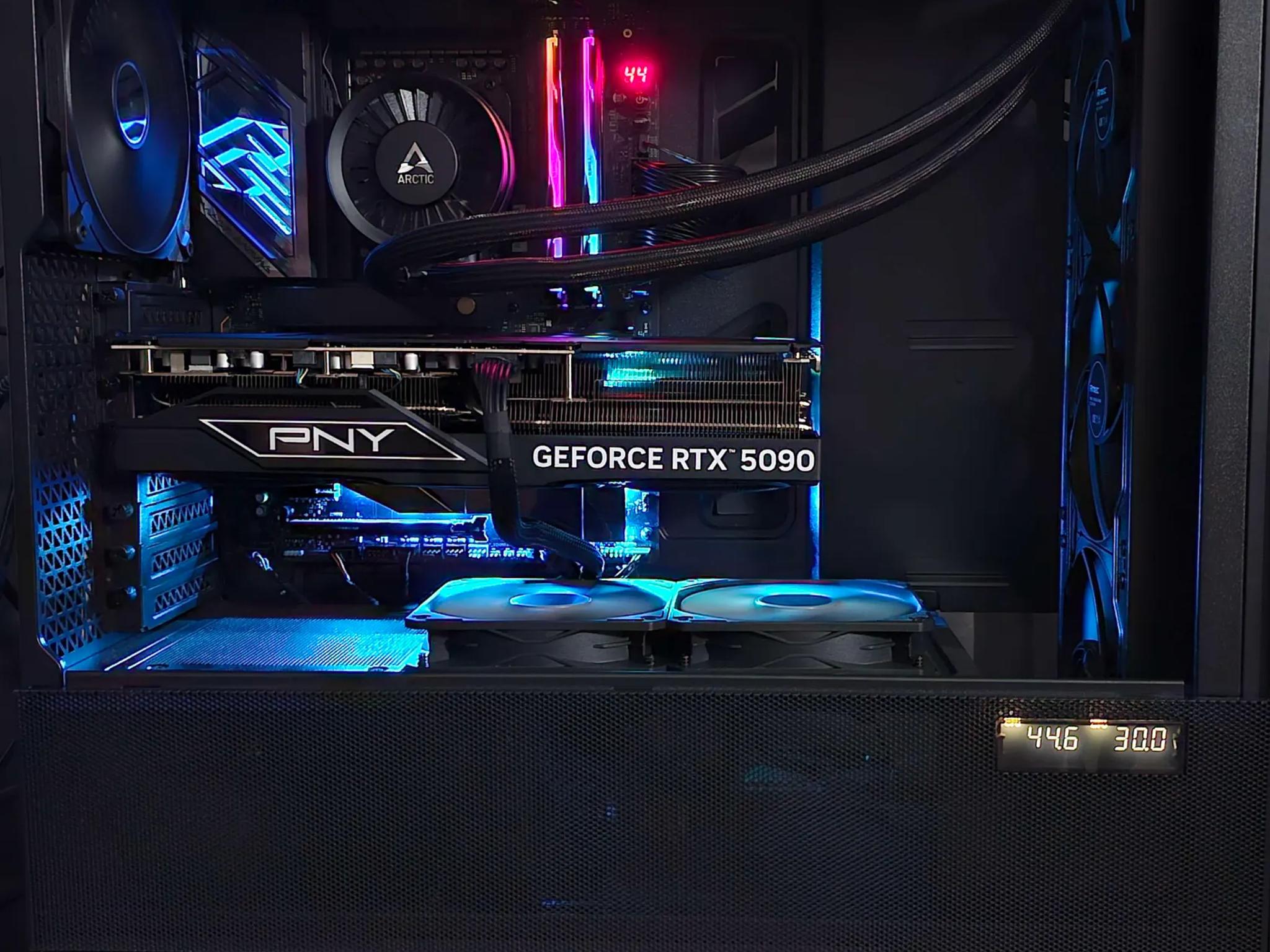 RTX 5090 - 9950X3D GAMING SYSTEM!!!