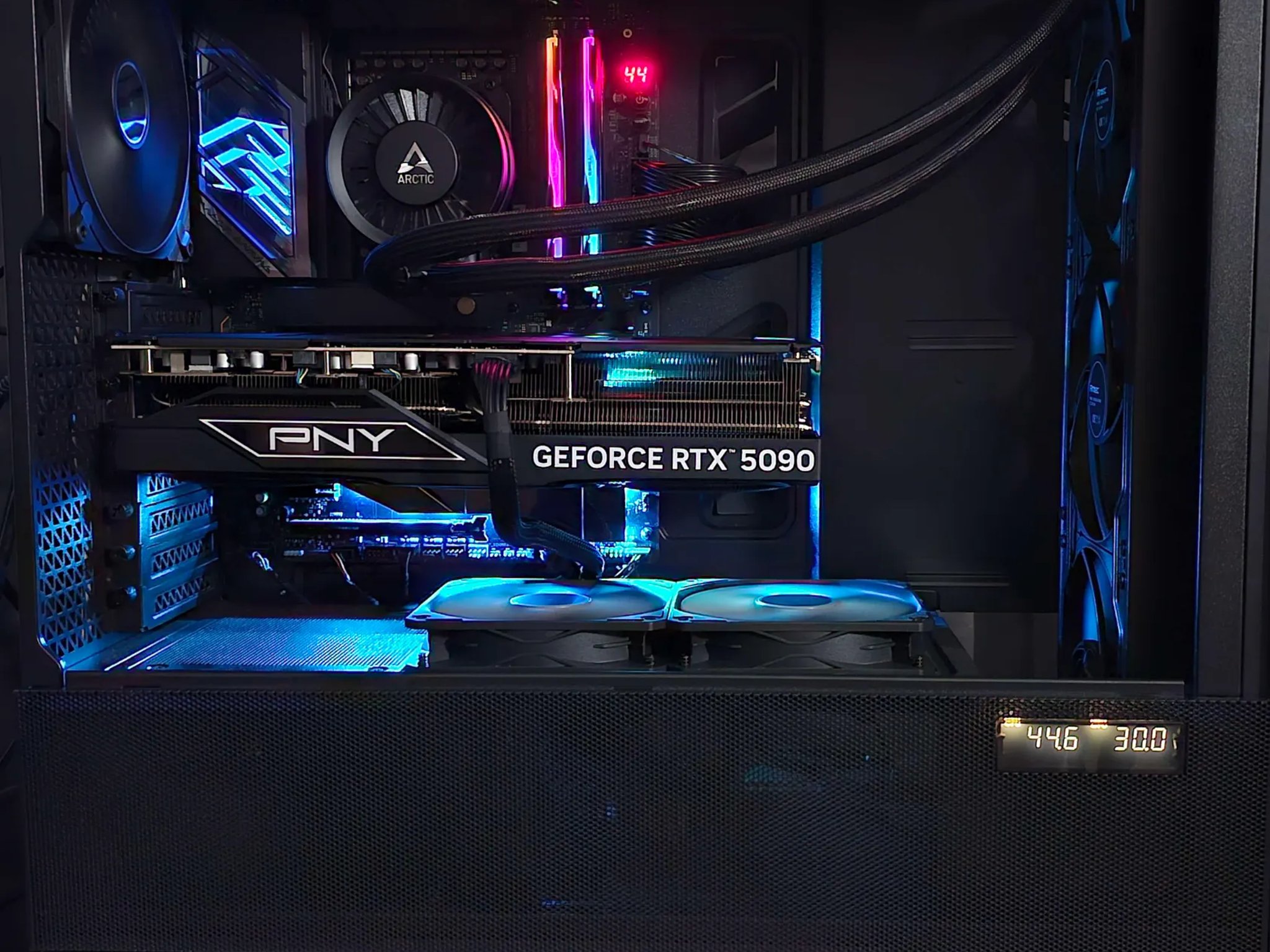 RTX 5090 - 9950X3D GAMING SYSTEM!!!
