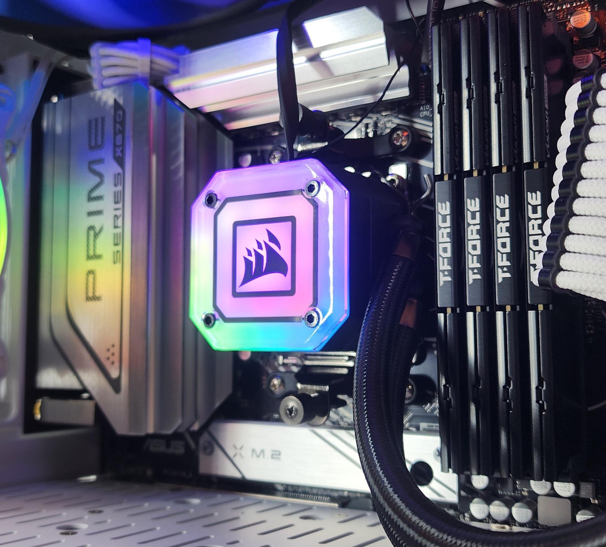 Gaming PC Ryzen 7 9700X 32GB RAM 1TB SSD RX 7800 XT 16GB Windows 11 Computer