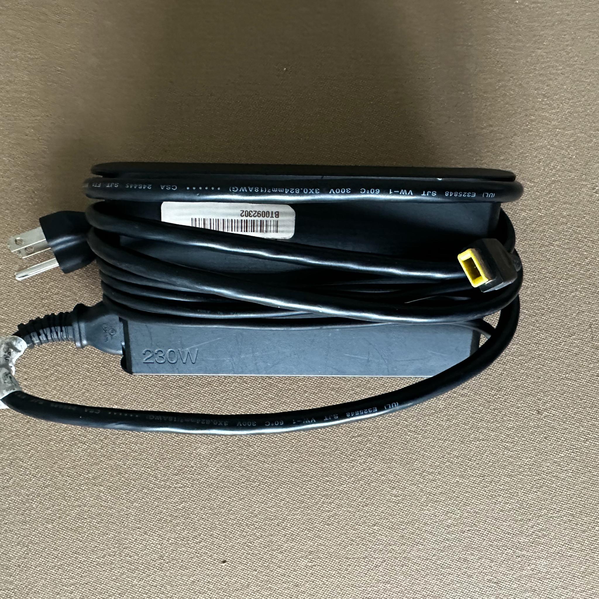 Lenovo Legion Slim 7 | Ryzen 7 5800H | RTX 3060 | 16GB RAM | 512gb SSD w Charger