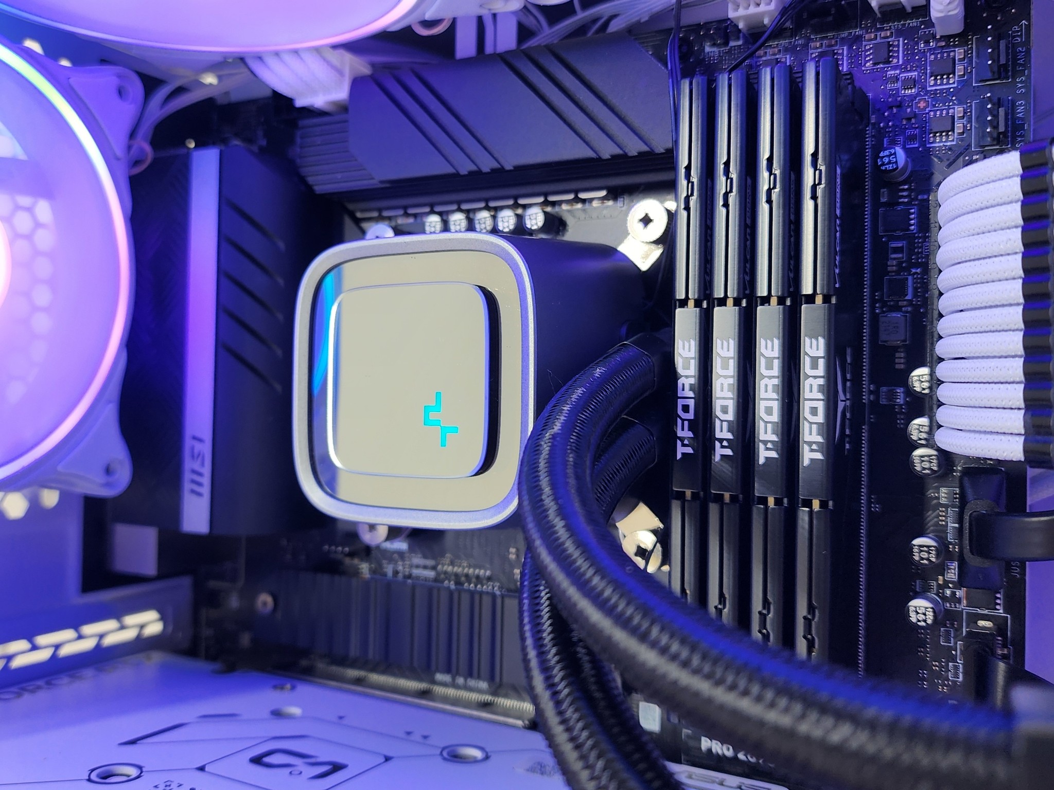 Gaming PC i7-12700K 32GB RAM 1TB SSD RTX 4060 Ti 8GB Windows 11 Computer