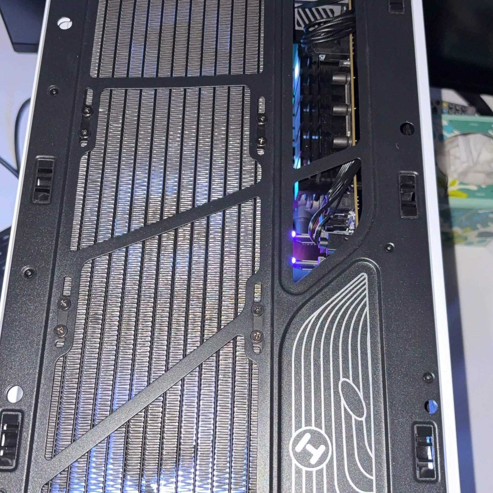 GeForce RTX 4090 Custom Gaming PC - Ryzen 7 9800X3D, 32GB RAM, 2TB NVMe SSD