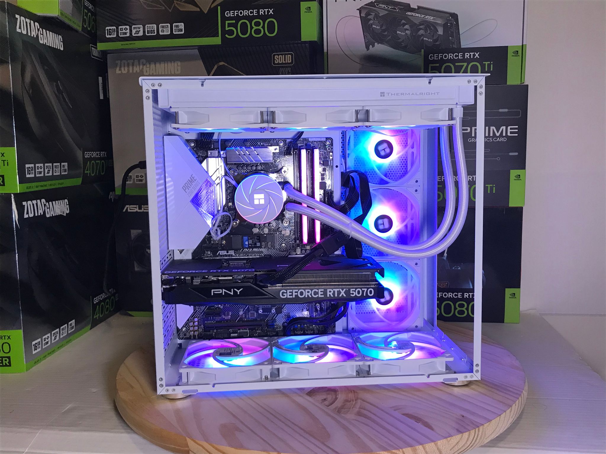 RTX 5070 | 32GB RAM | i7 | 1TB SSD