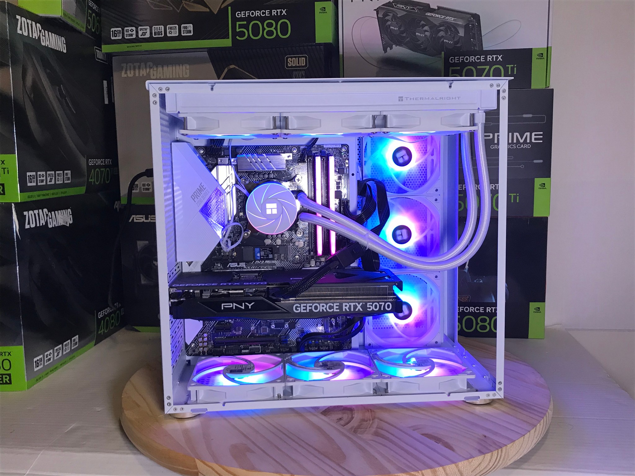 RTX 5070 | 32GB RAM | i7 | 1TB SSD