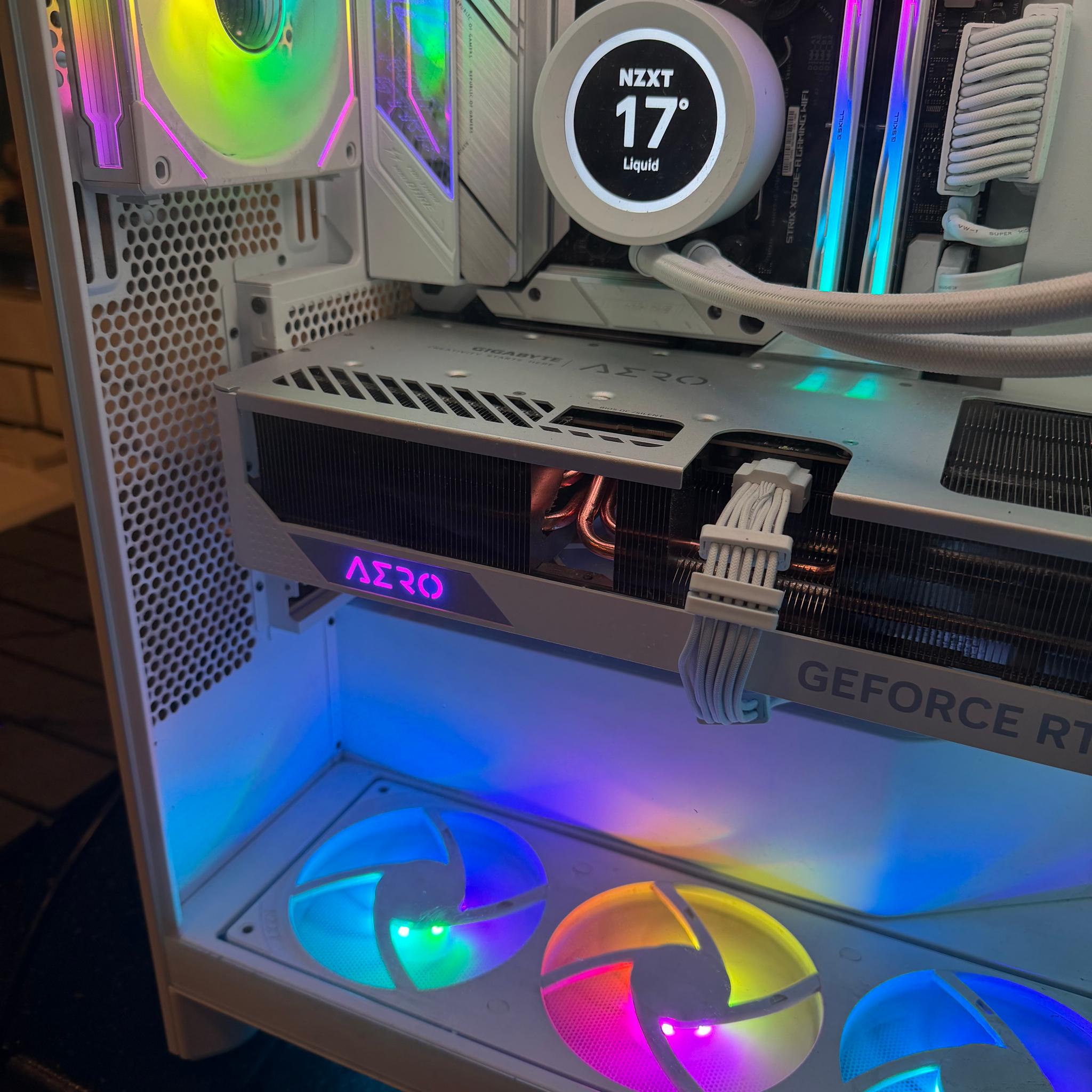 GeForce RTX 4080 Super Custom Gaming PC - Ryzen 7 7800X3D