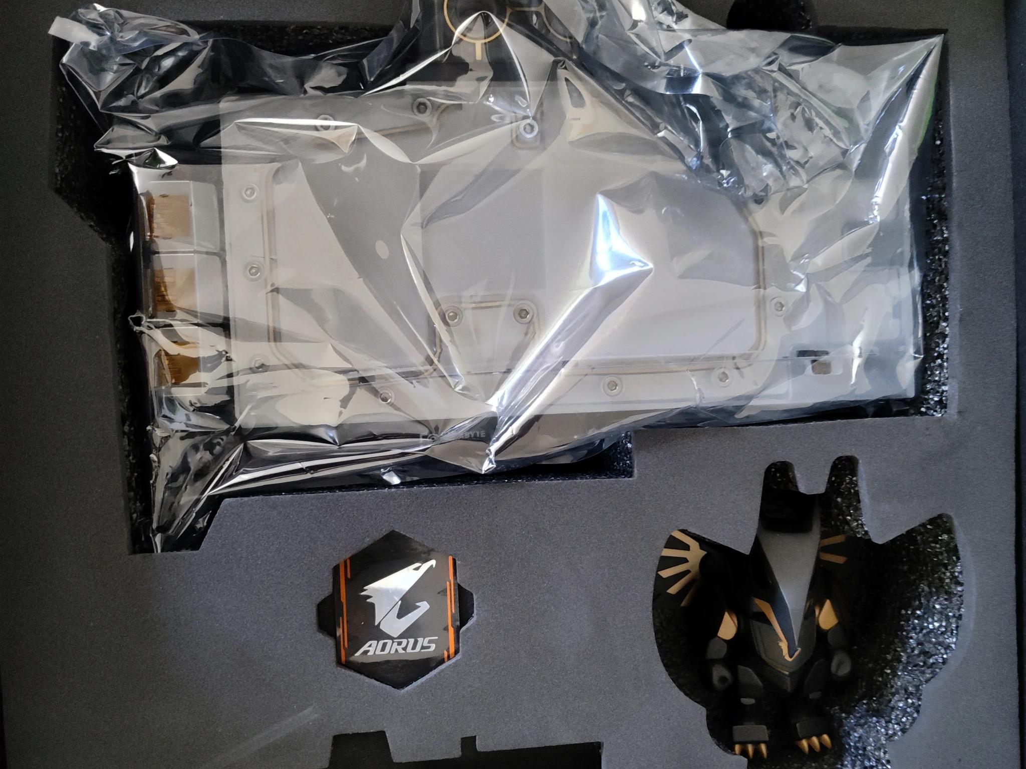 Gigabyte Aorus GeForce RTX Xtreme Waterforce WB 10G (rev. 2.0)