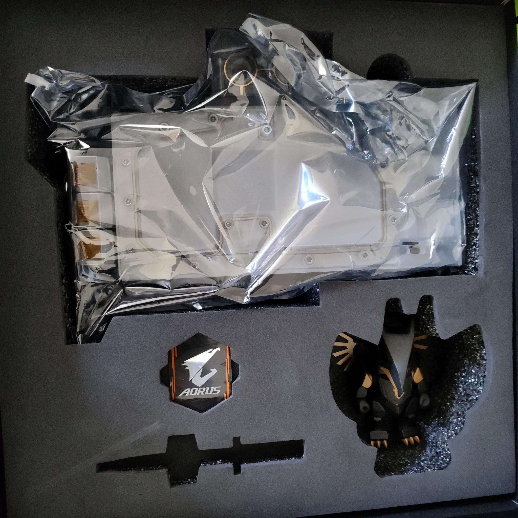 Gigabyte Aorus GeForce RTX Xtreme Waterforce WB 10G (rev. 2.0)