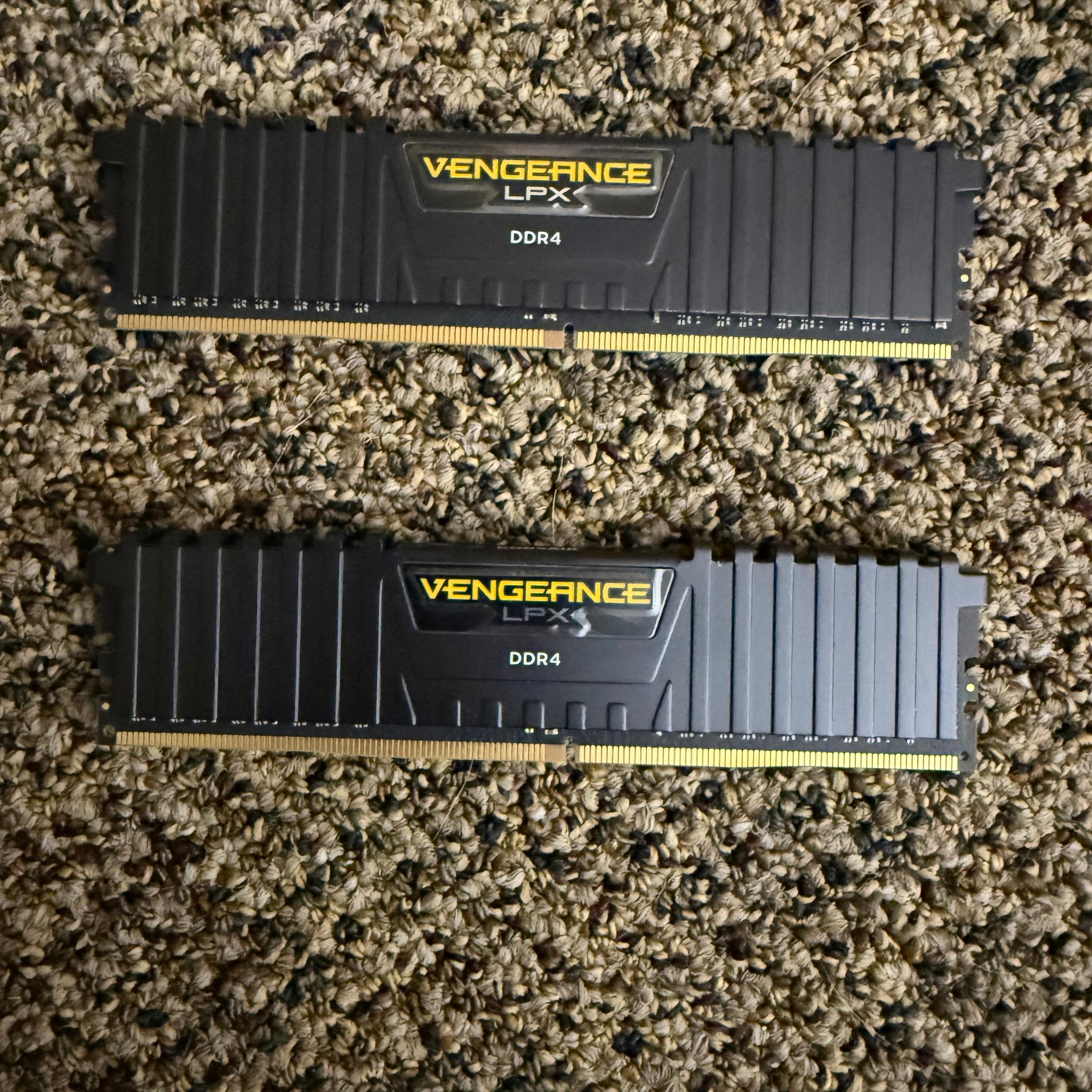 Corsair Vengeance LPX 16GB (2 x 8GB) DDR4-3200 | Jawa