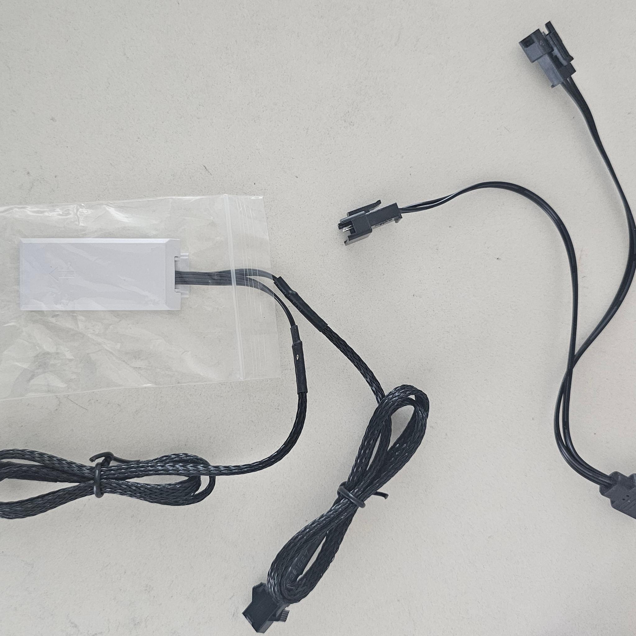 Lian Li UNI FAN SL140 RGB 140mm White — Pair (2 Fans) — V1, No Controller Needed, Tested Working