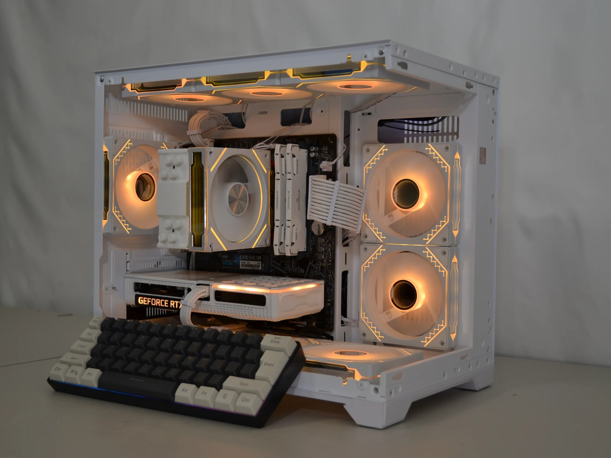 ⚪White Out⚪ Free Keyboard⌨️ | RTX 3060ti | Ryzen 5 5500 | 1tb NVMe | Windows 11 FULLY ACTIVATED