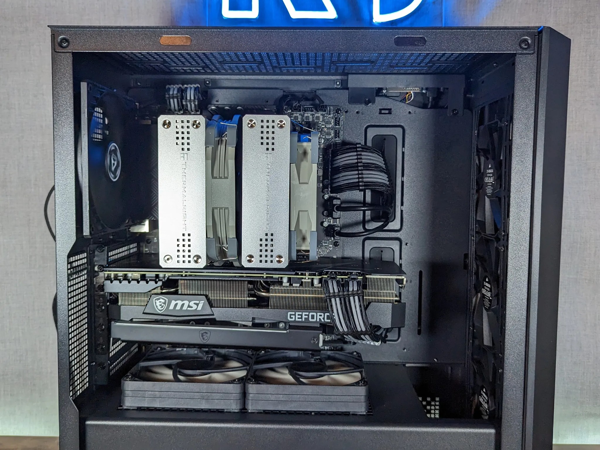 RTX 3080ti // i5 13600K // 32GB 5600Mhz DDR5 // 1TB Gen4 NVMe 