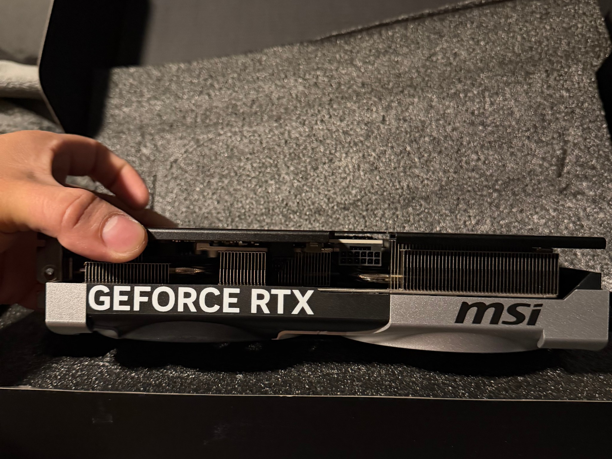 MSI VENTUS 2X OC BLACK GeForce RTX 5070